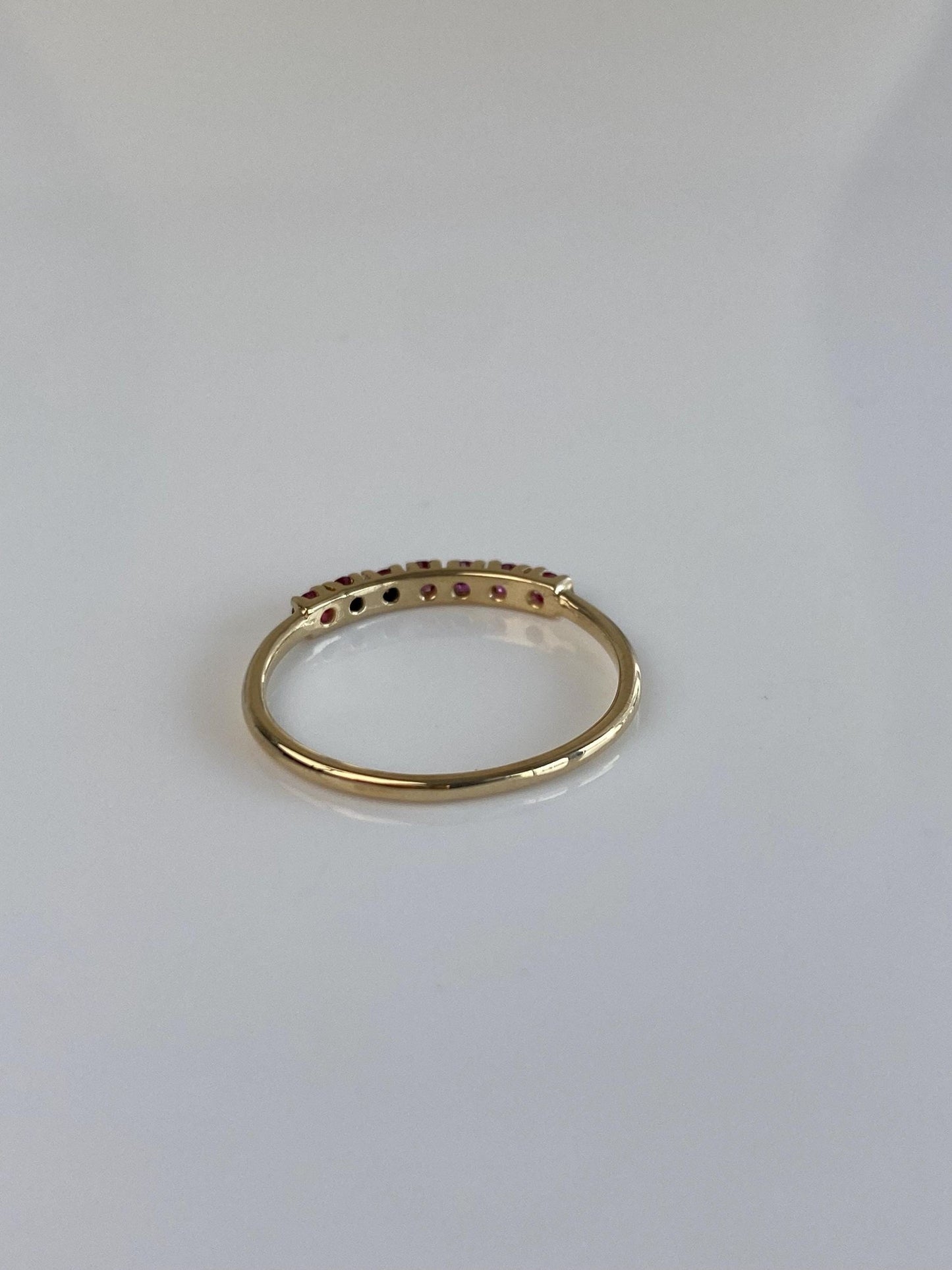 Vintage Solid 14k Yellow Gold Red Spinel Row Ring - Size 5