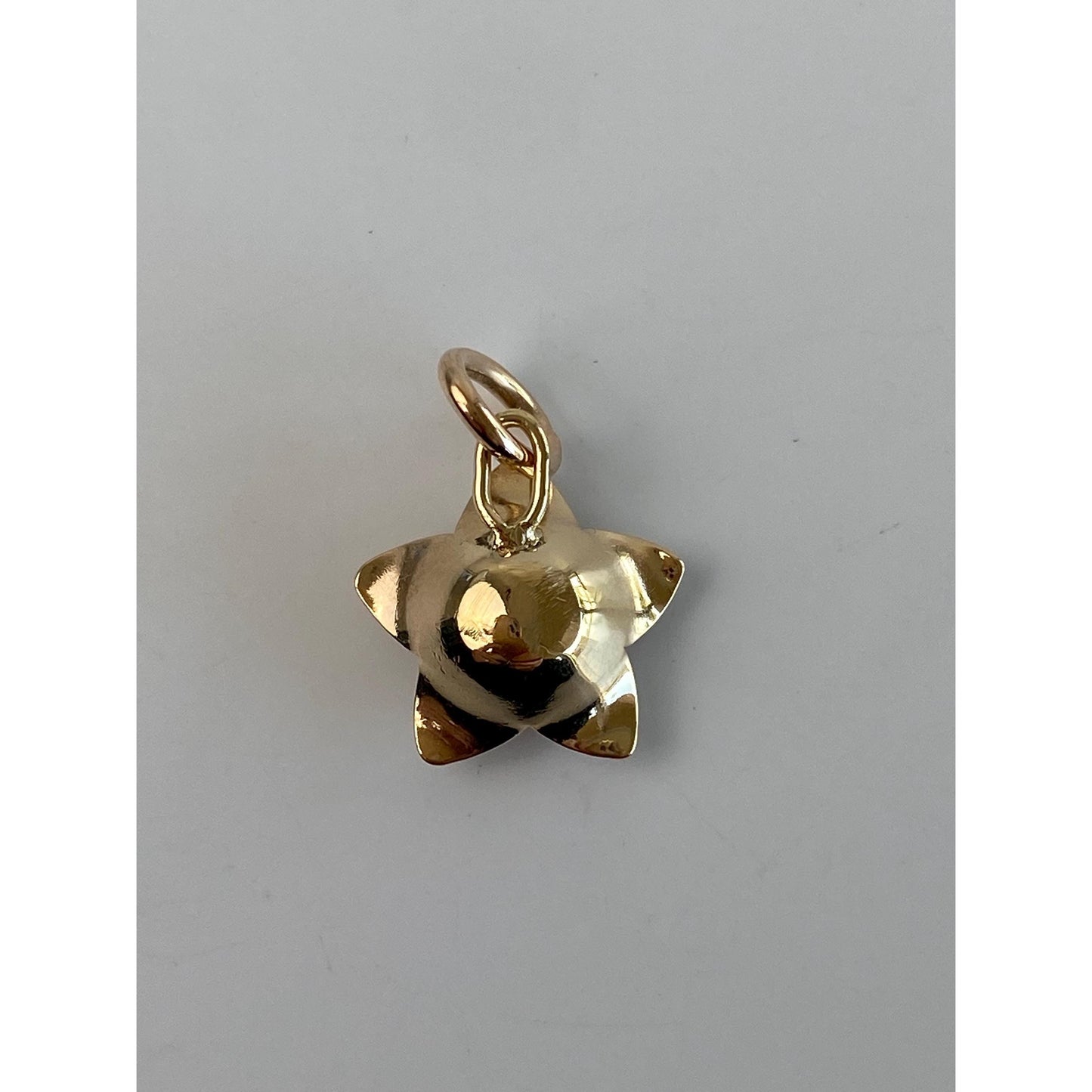 Vintage Solid 14k Yellow Gold Garnet Flower Charm