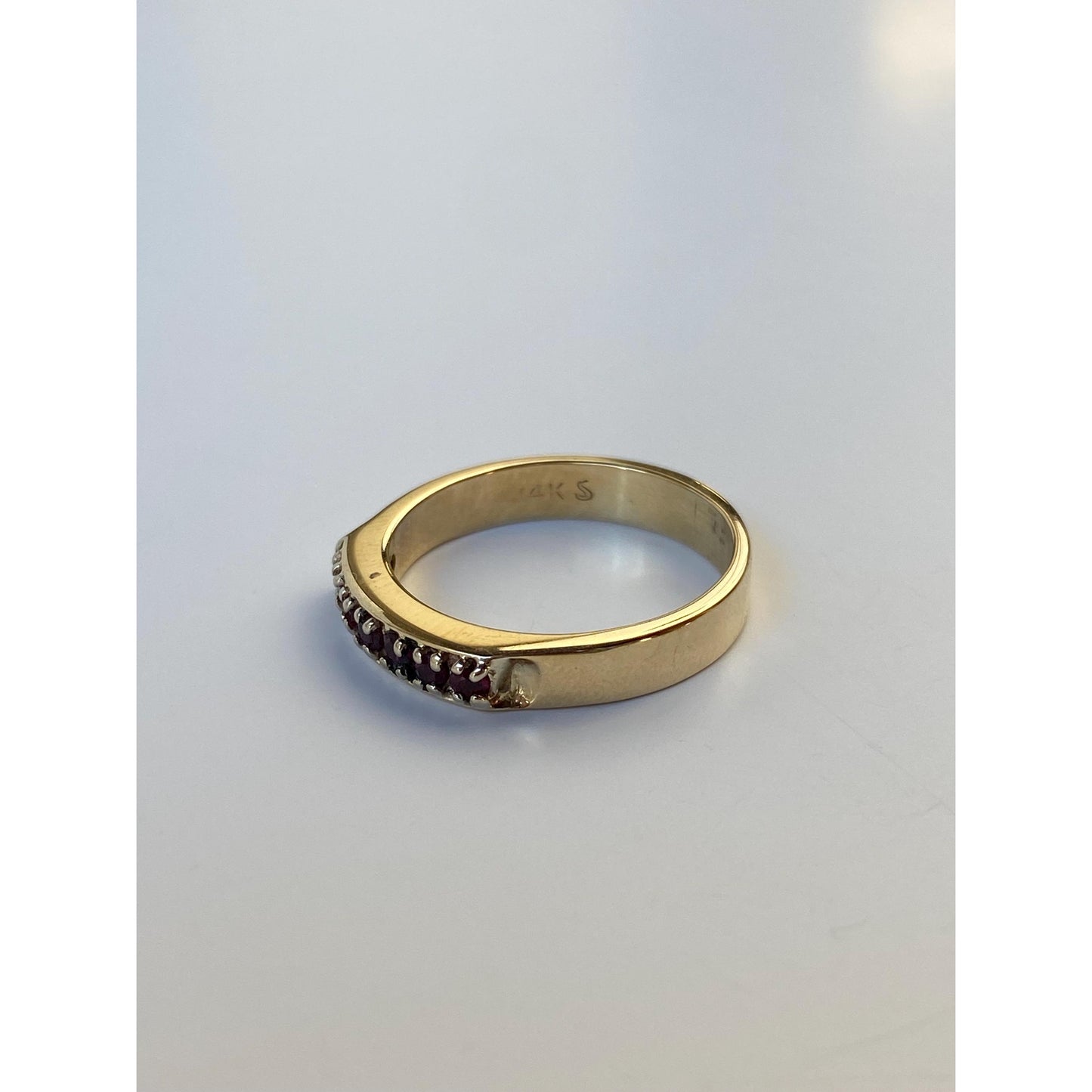 Solid 14k Yellow Gold Red Spinel Ring Band - Size 5.5