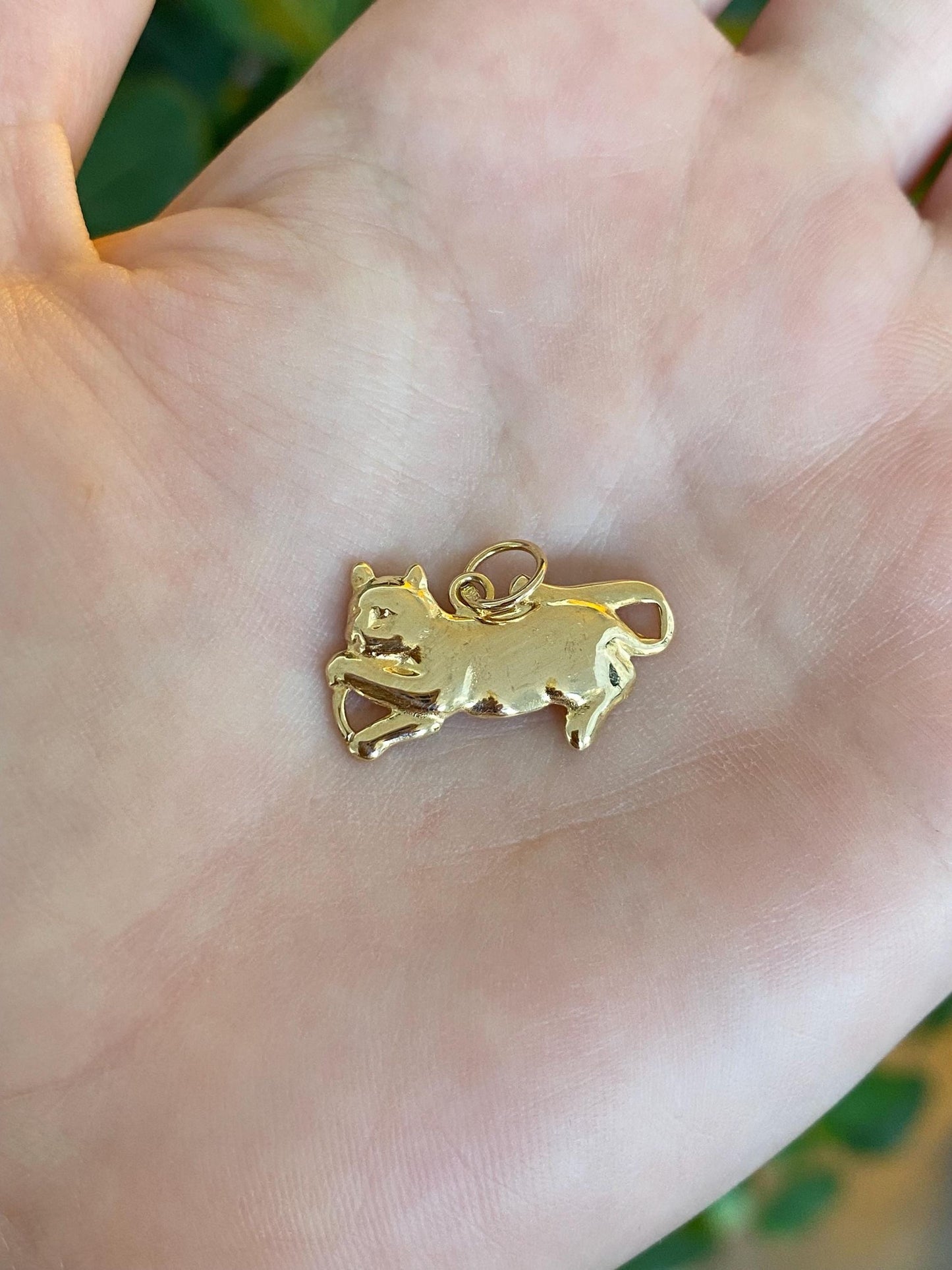 Vintage Solid 14k Yellow Gold Playing Cat Charm