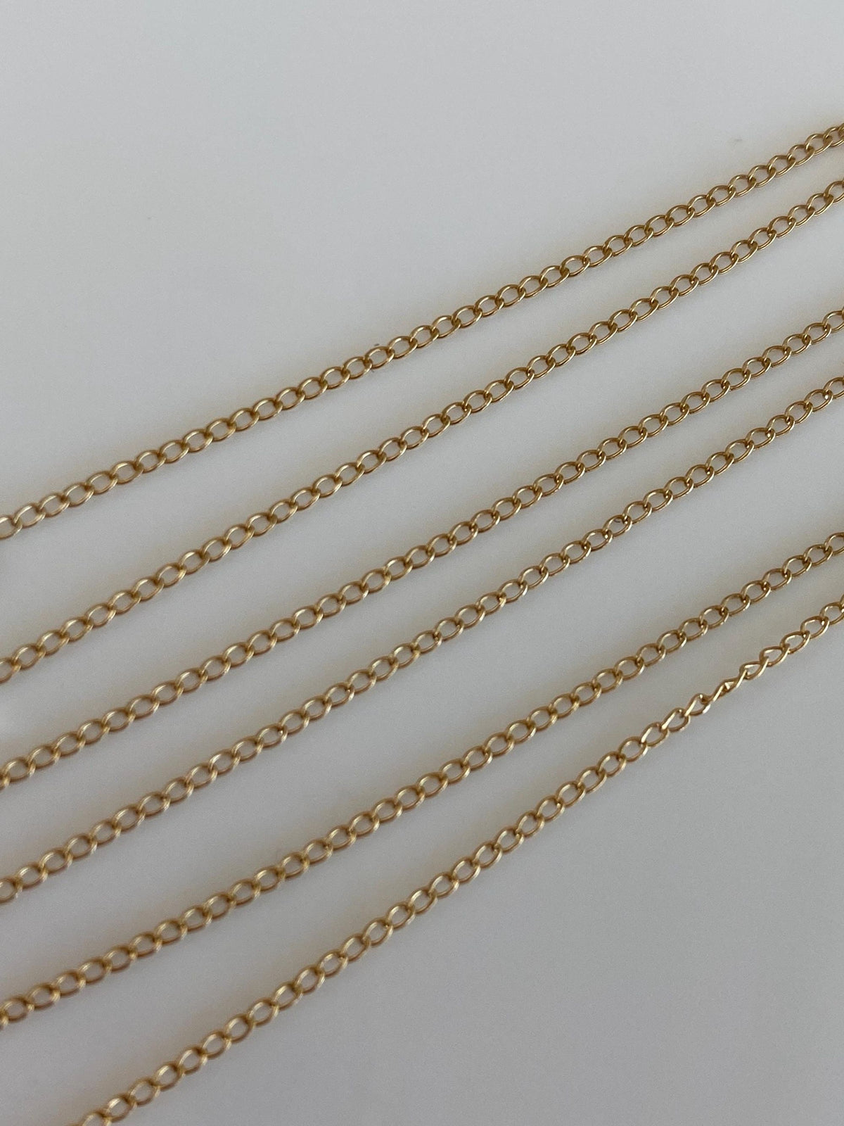 Vintage Solid 14k Yellow Gold Dainty Curb Chain Necklace - 18 inches
