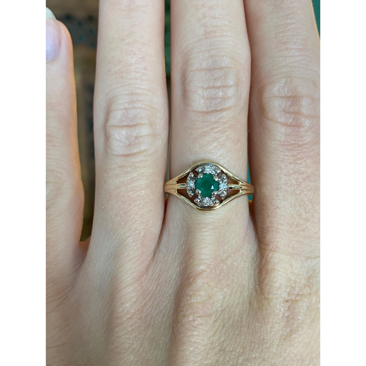 Vintage Solid 14k White & Yellow Gold Diamond Halo Emerald Ring - Size 7.25