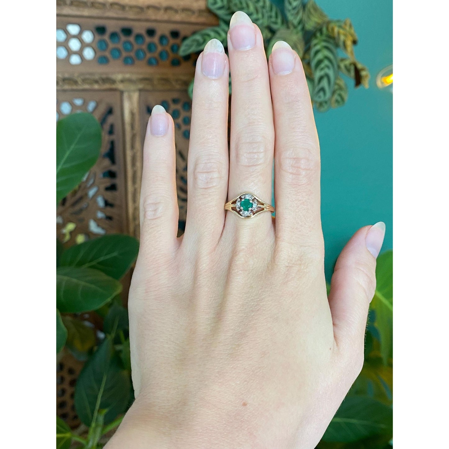 Vintage Solid 14k White & Yellow Gold Diamond Halo Emerald Ring - Size 7.25