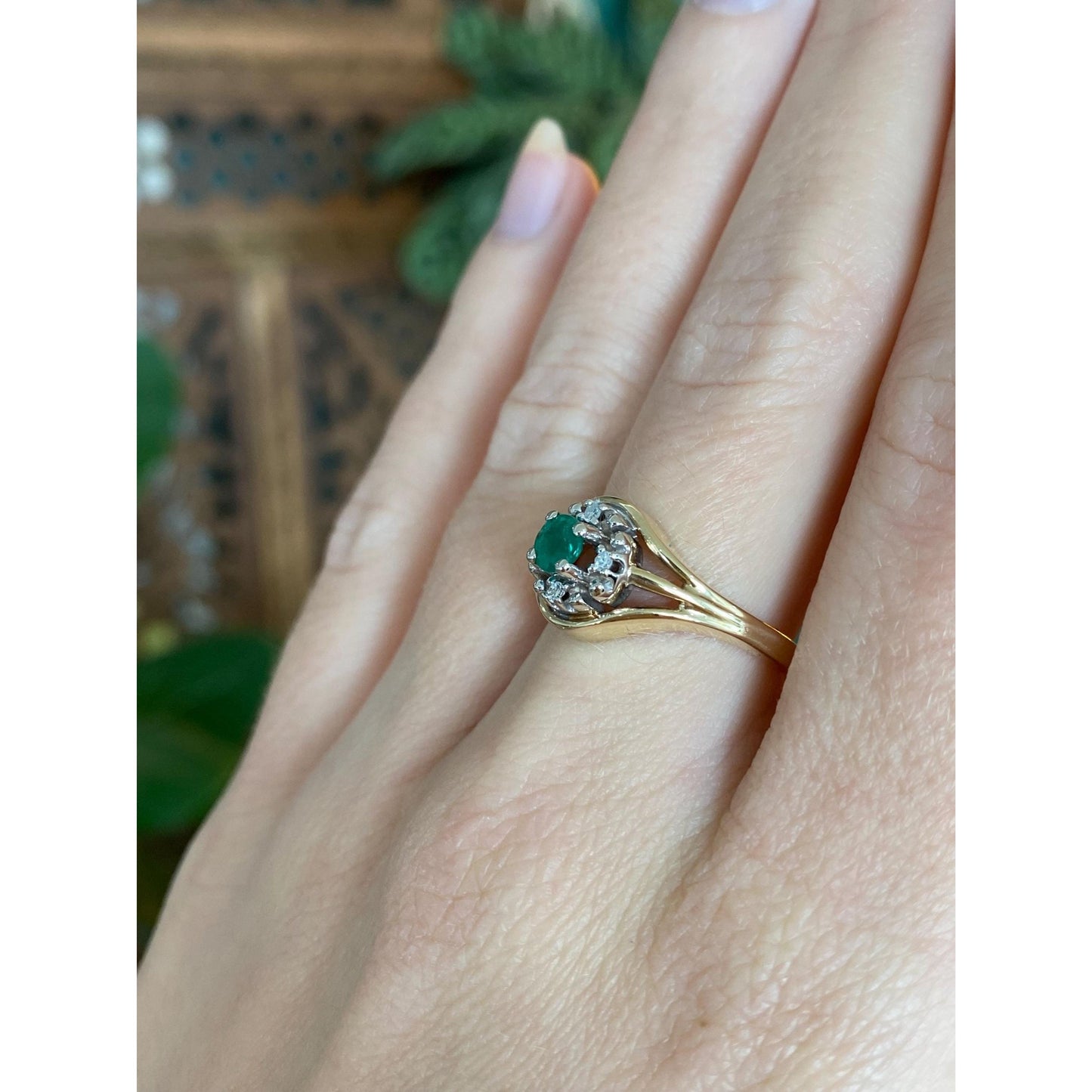 Vintage Solid 14k White & Yellow Gold Diamond Halo Emerald Ring - Size 7.25