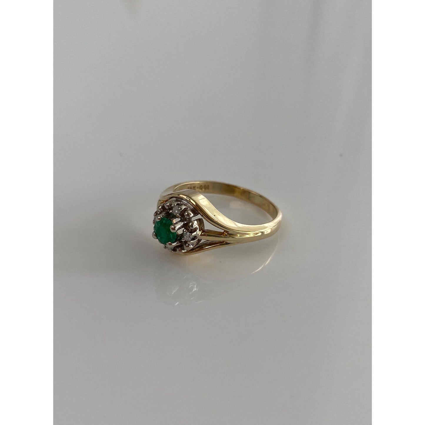 Vintage Solid 14k White & Yellow Gold Diamond Halo Emerald Ring - Size 7.25