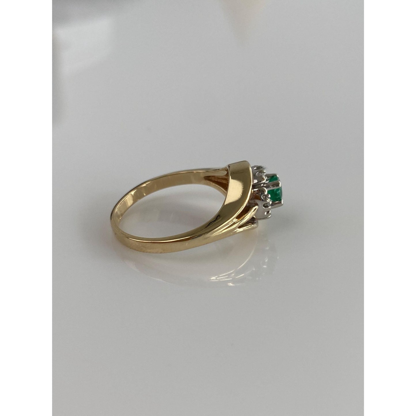 Vintage Solid 14k White & Yellow Gold Diamond Halo Emerald Ring - Size 7.25