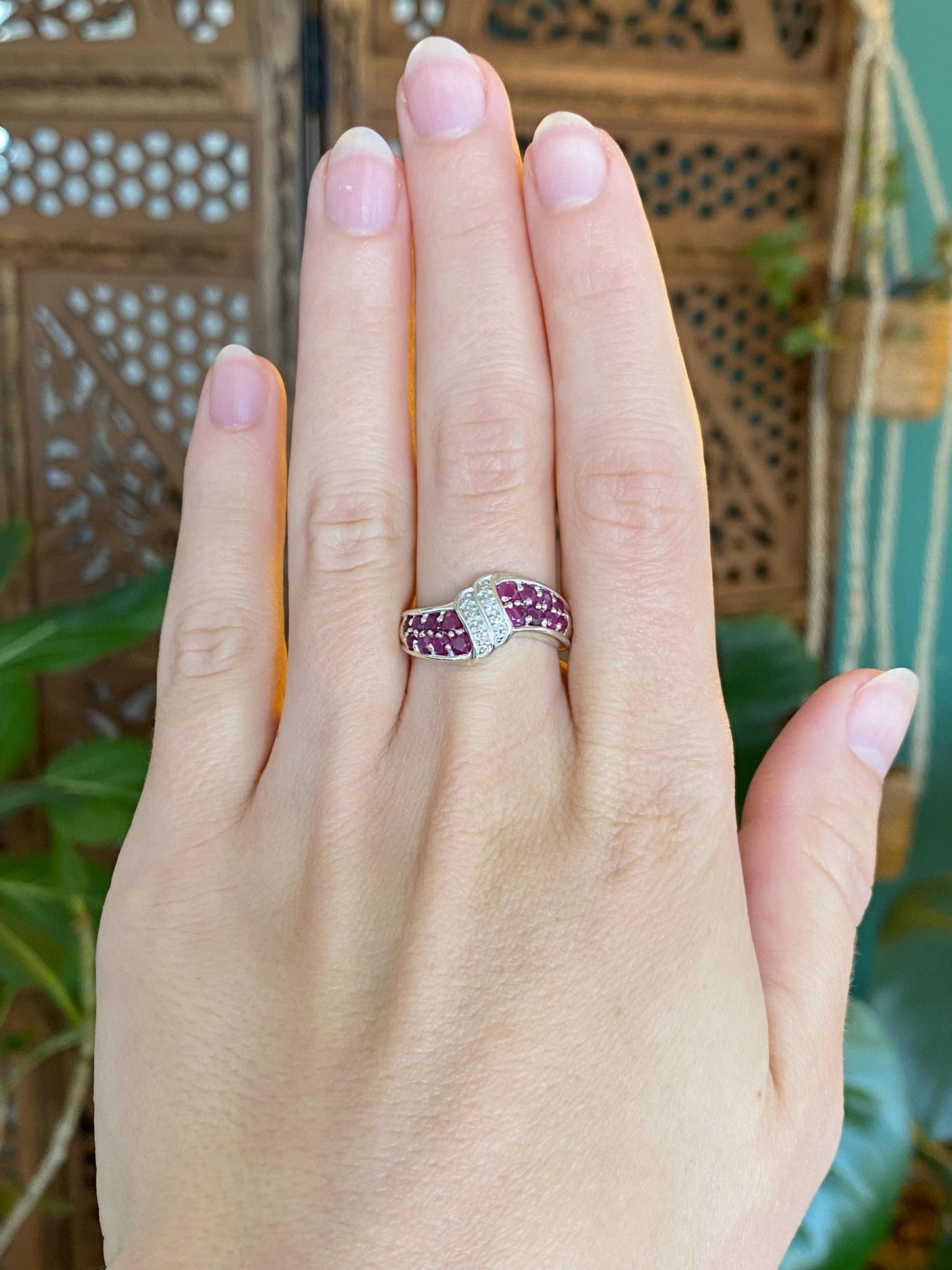 Vintage Solid 10k White Gold Diamond Ruby Ring Band - Size 6.75