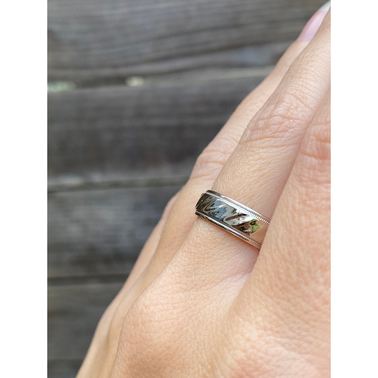 Vintage Solid 14k White Gold Milgrain Pattern Ring Band - Size 7.5