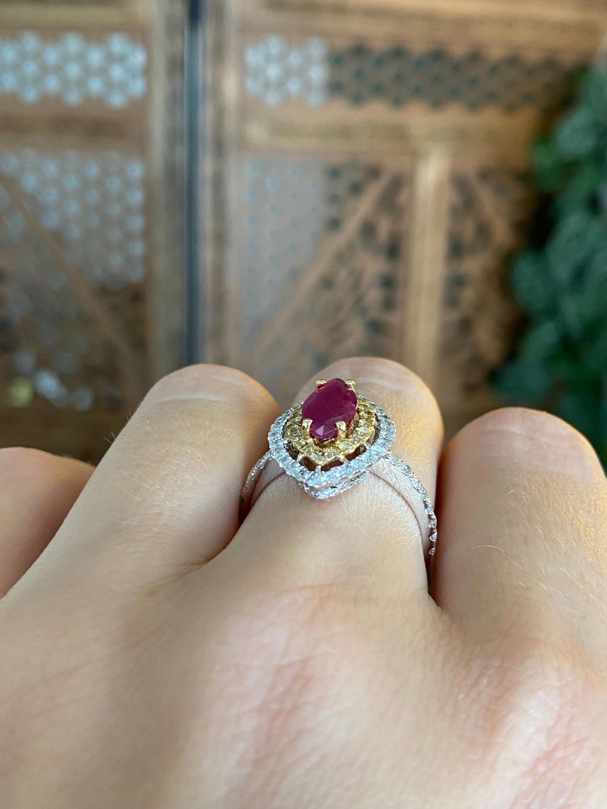 Vintage Solid 18k White Gold 1.5ct Marquis Ruby Clear & Yellow Diamonds Ring - Size 6.75