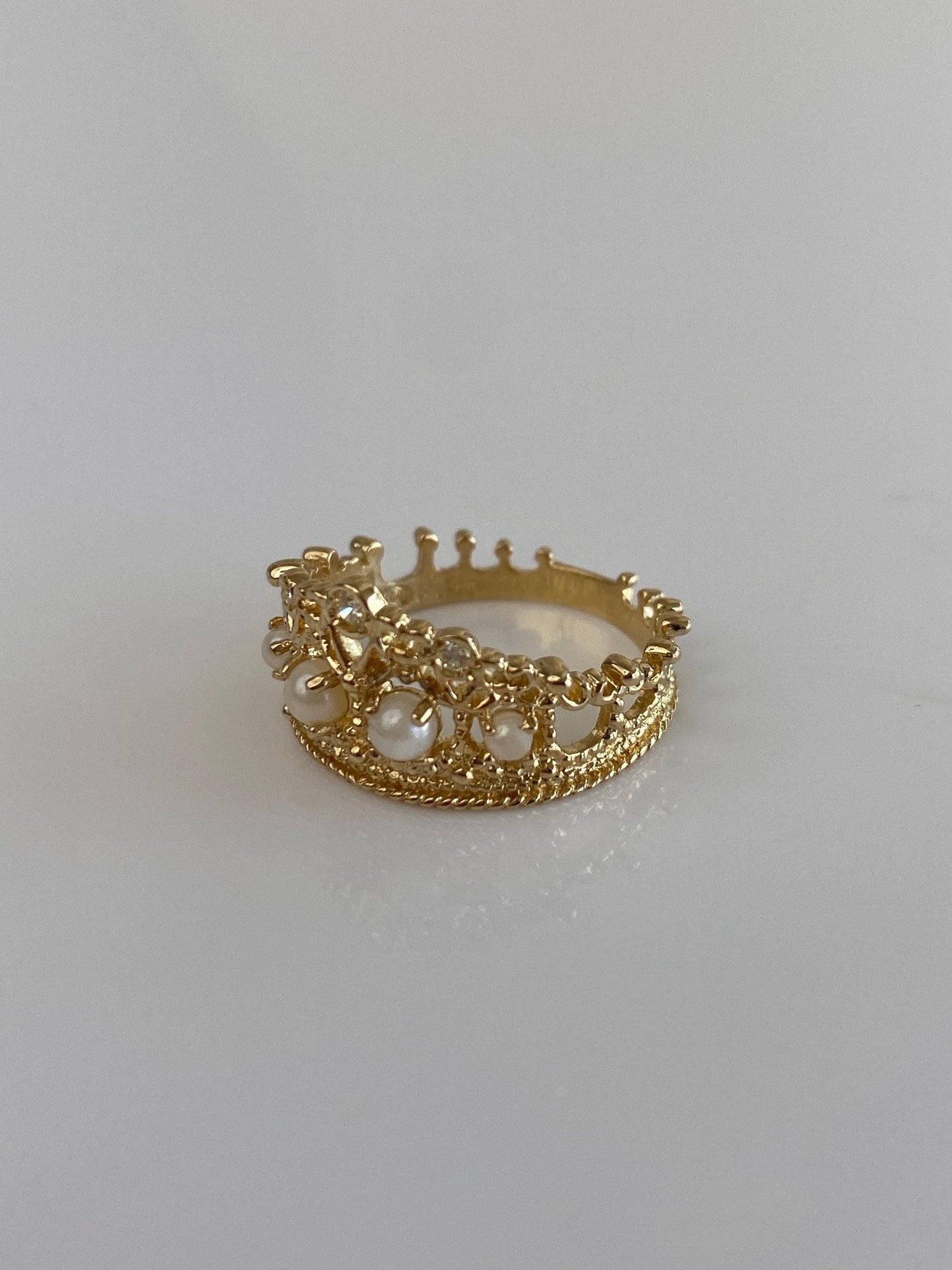 Vintage Solid 14k Yellow Gold Diamond Pearl Crown Ring - Size 5.5