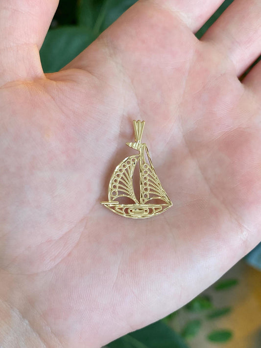 Solid 14k Yellow Gold Filigree Open Work Sailboat Charm