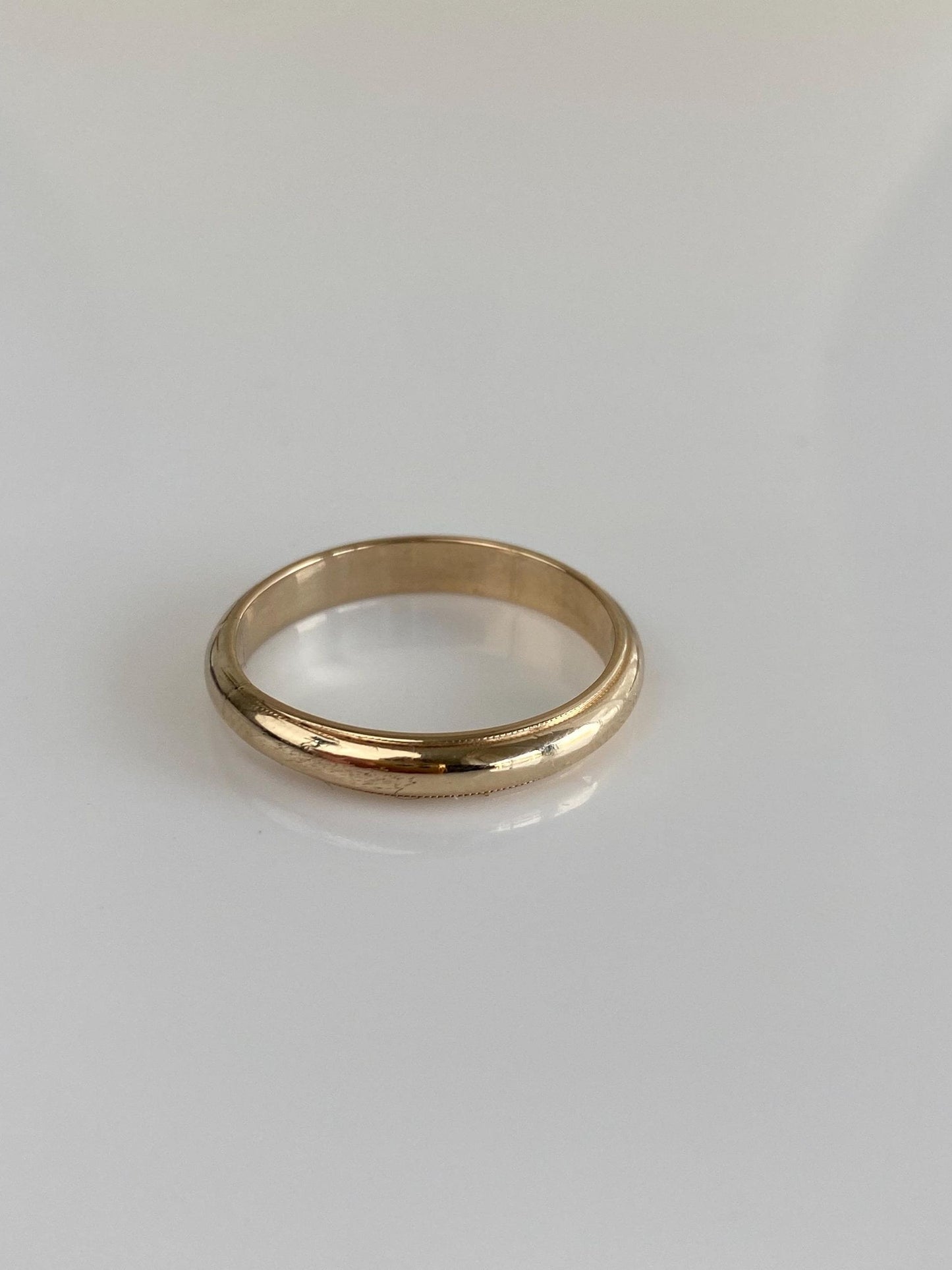 Vintage Solid 14k Yellow Gold Miligrain Ring Band - Size 8.25