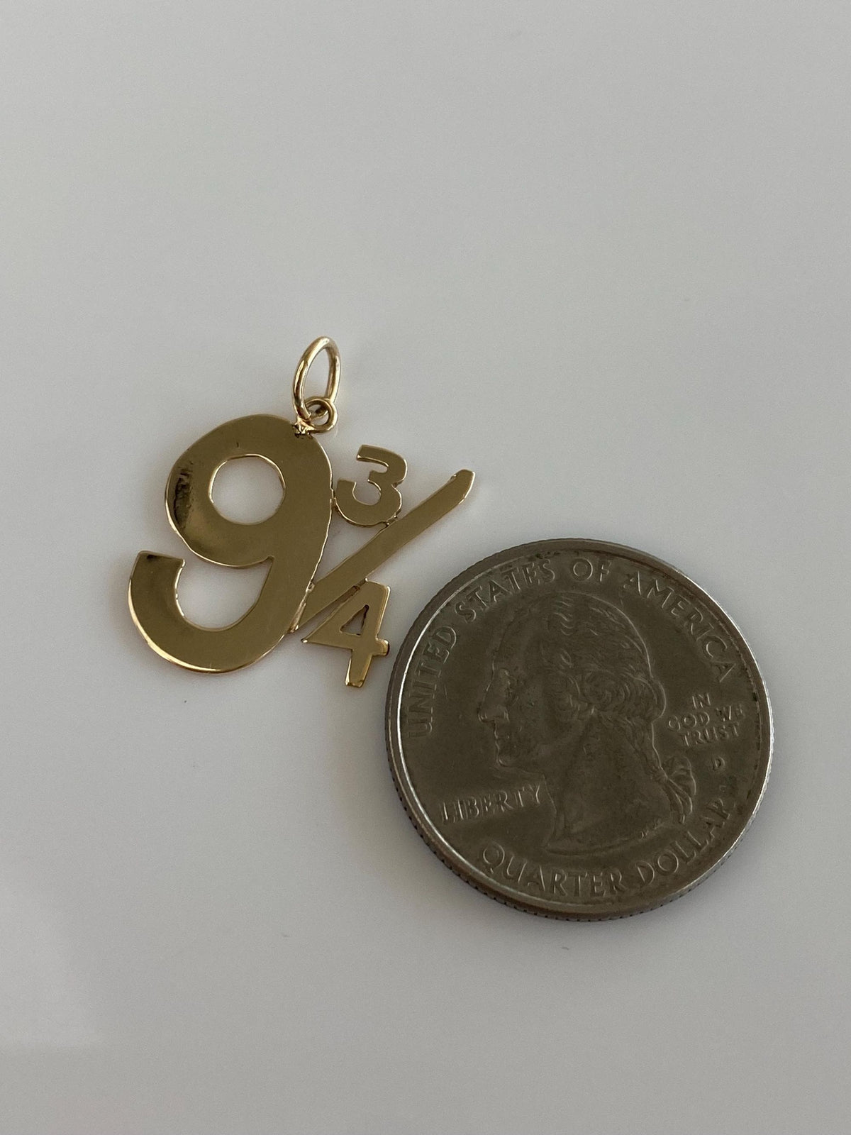 Vintage Solid 14k Yellow Gold 9 3/4 Charm