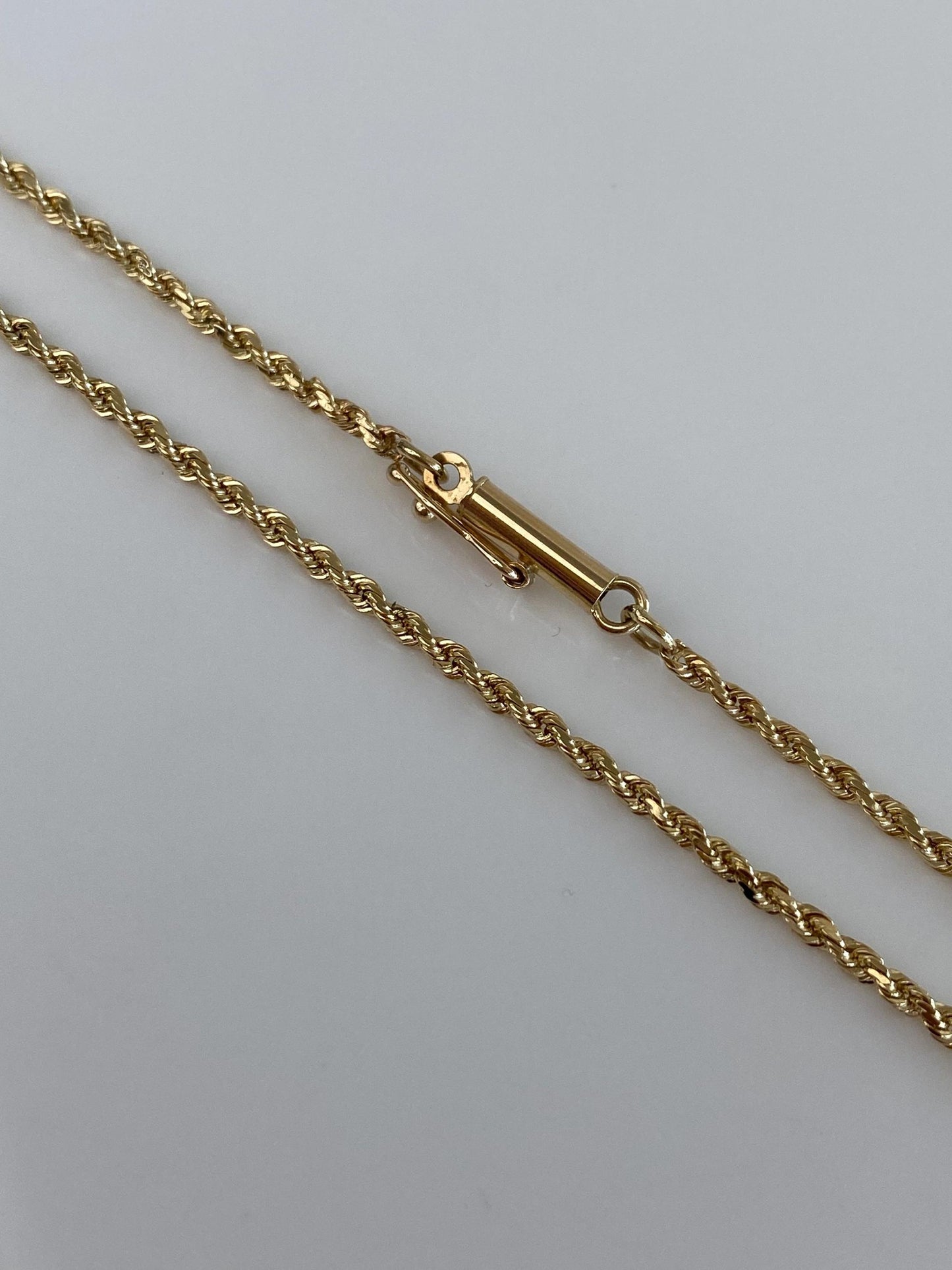 Vintage Solid 14k Yellow Gold Slim Rope Chain Necklace - 15.75 inches