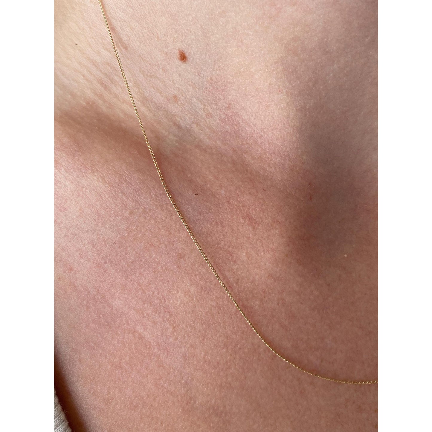 Vintage Solid 10k Yellow Gold Dainty Curb Chain Necklace - 18 inches