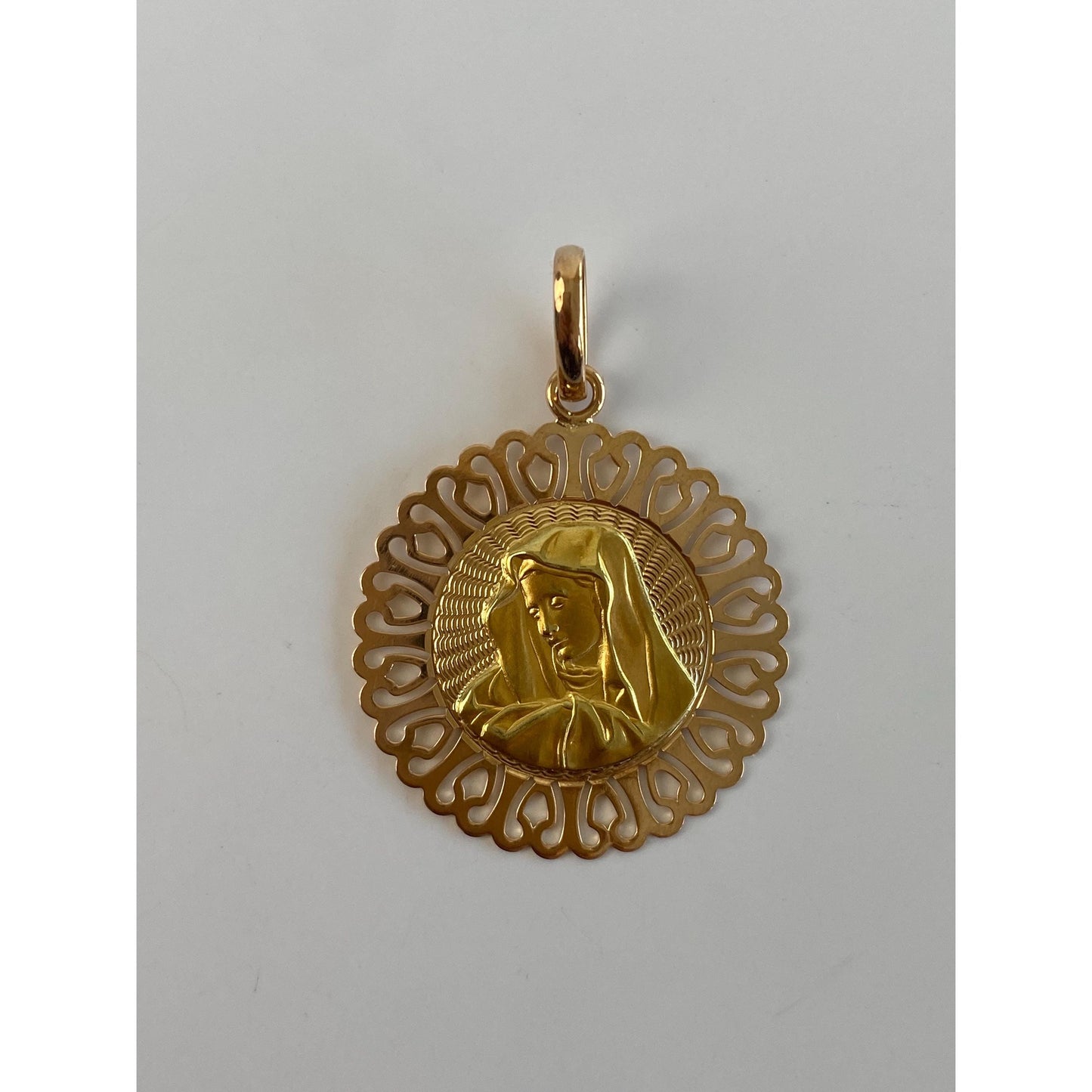 Vintage Solid 18k Yellow Gold Virgin Mary Charm