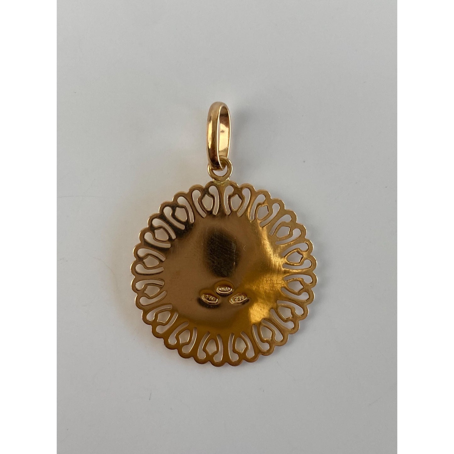 Vintage Solid 18k Yellow Gold Virgin Mary Charm