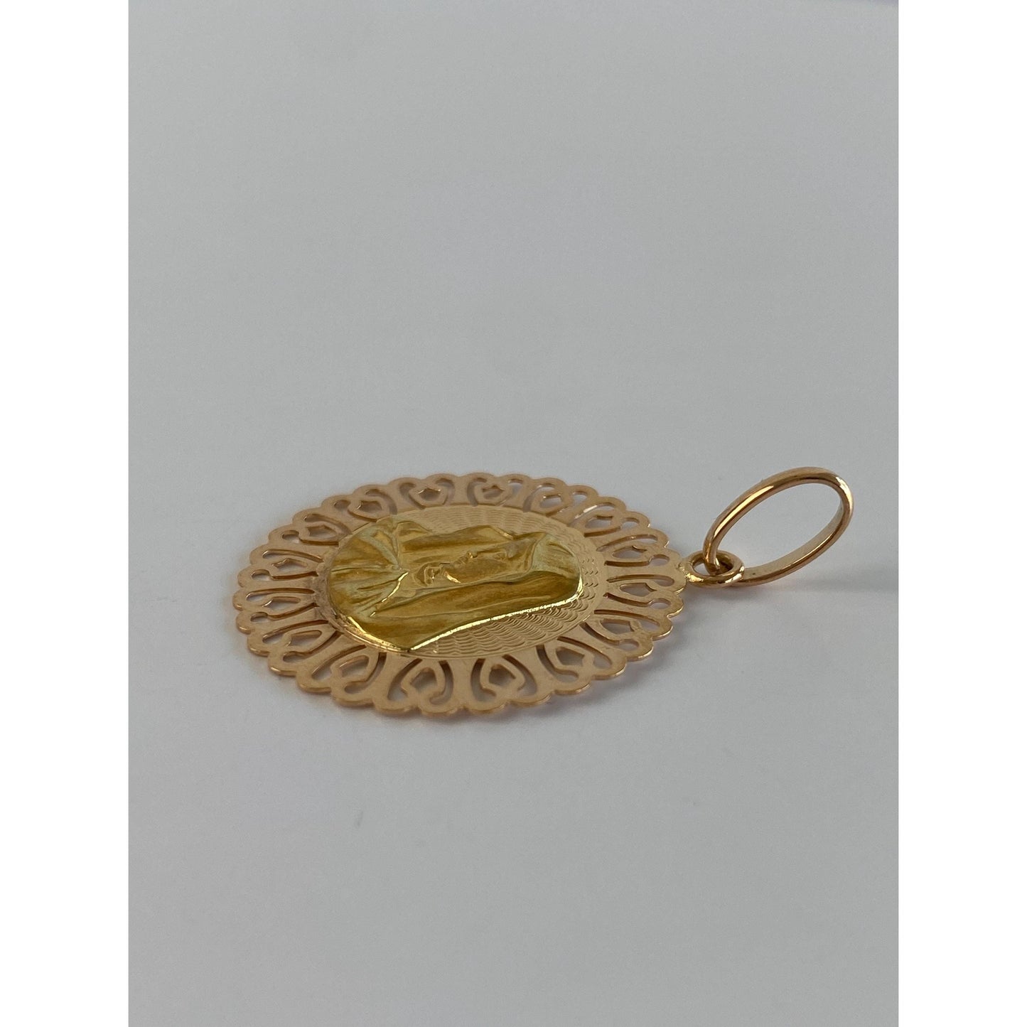 Vintage Solid 18k Yellow Gold Virgin Mary Charm