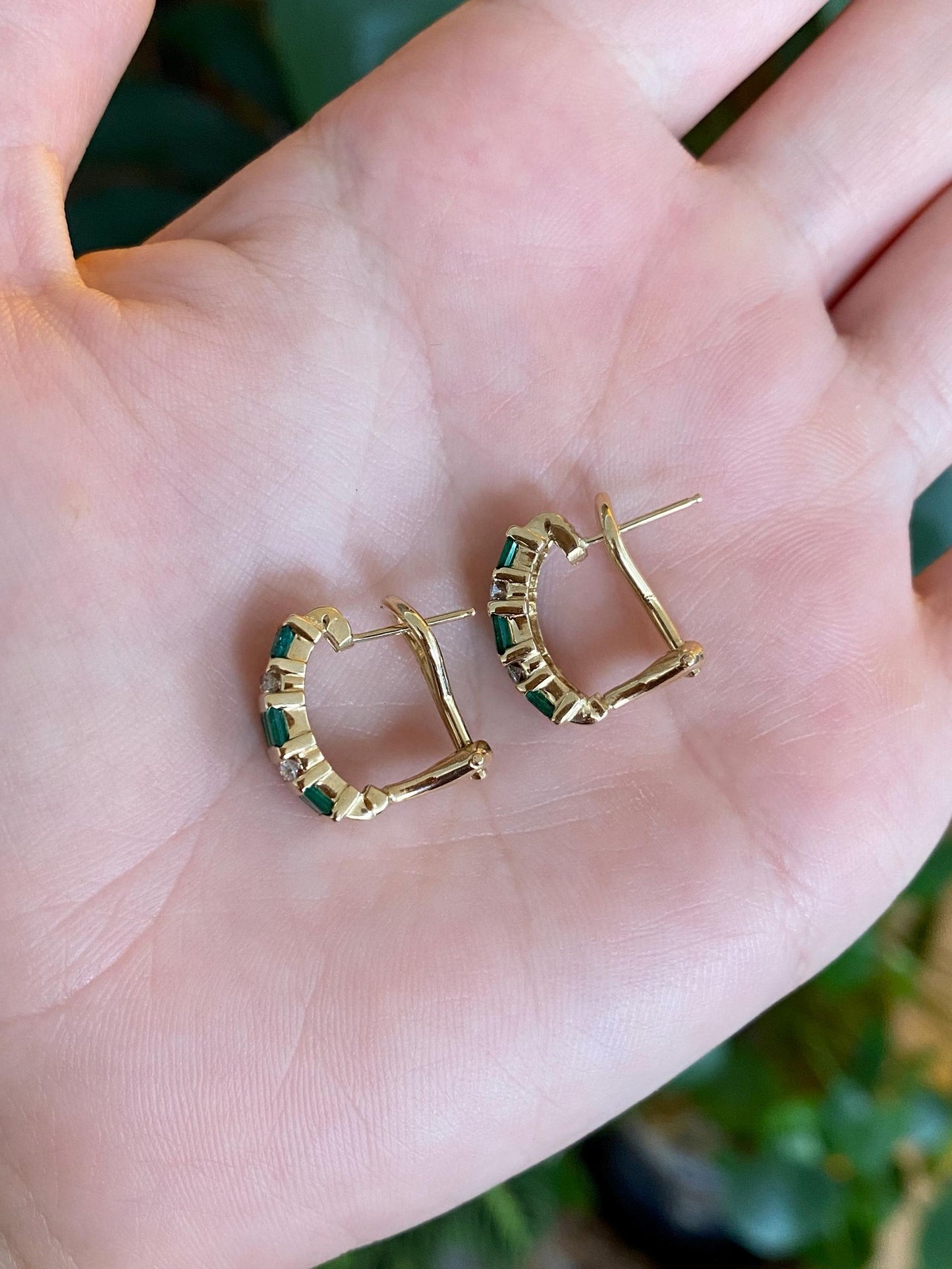 Vintage Solid 14k Yellow Gold Diamond Emerald Drop Earrings