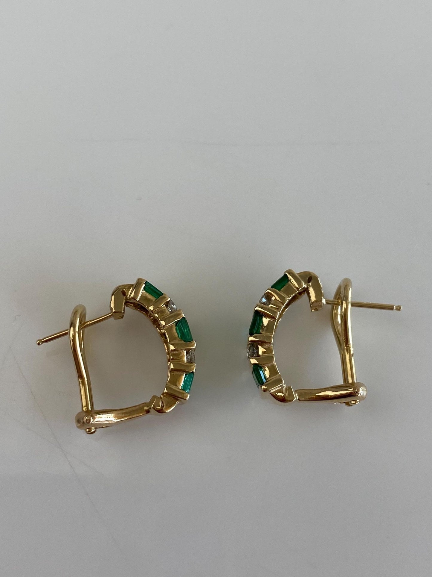 Vintage Solid 14k Yellow Gold Diamond Emerald Drop Earrings