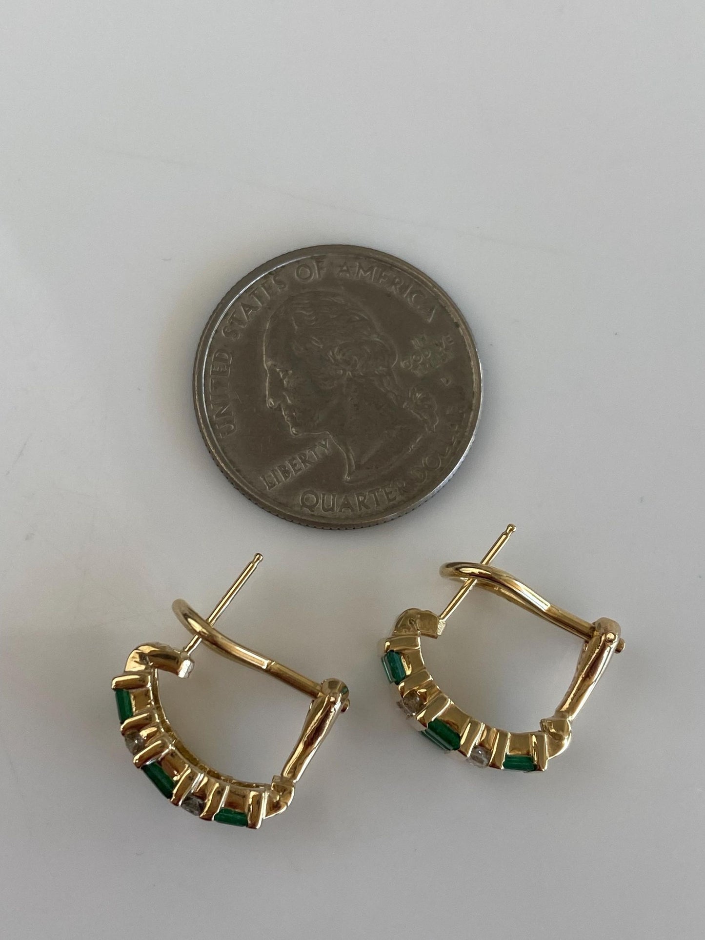 Vintage Solid 14k Yellow Gold Diamond Emerald Drop Earrings