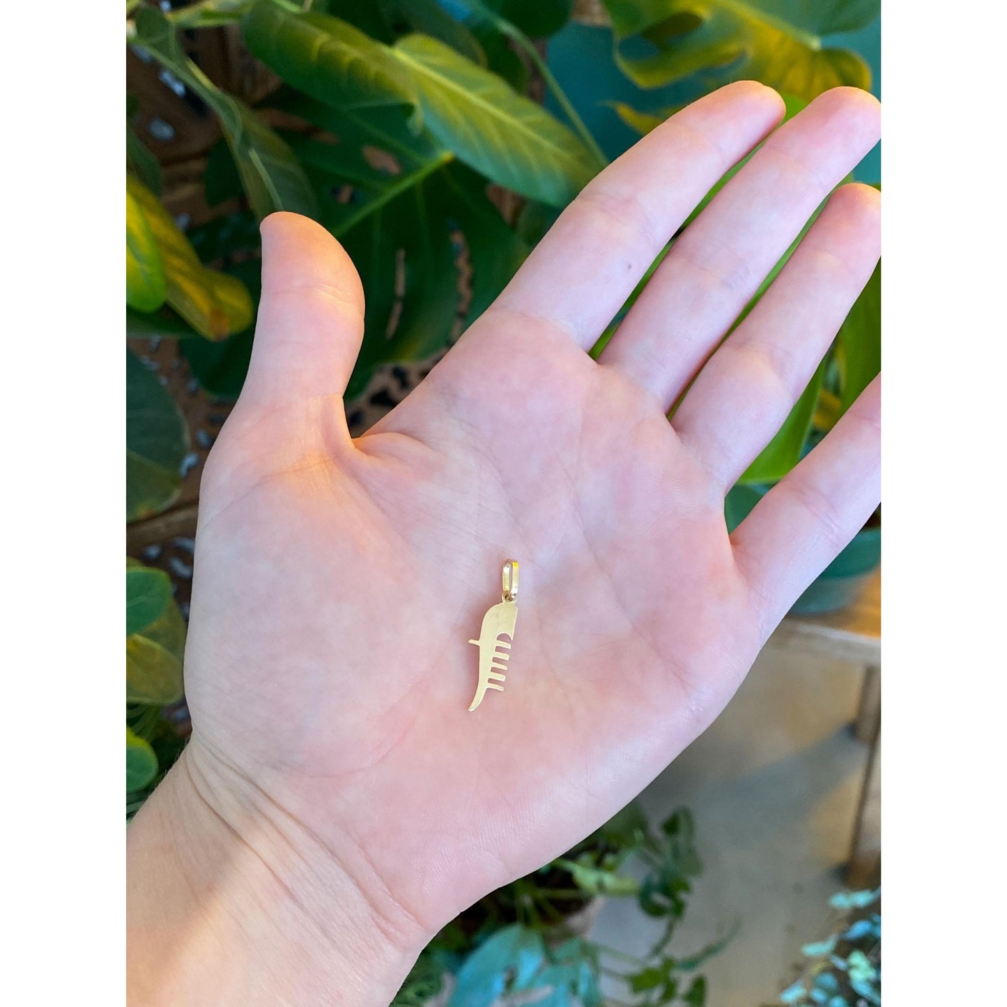 Vintage Solid 18k Yellow Gold Charm
