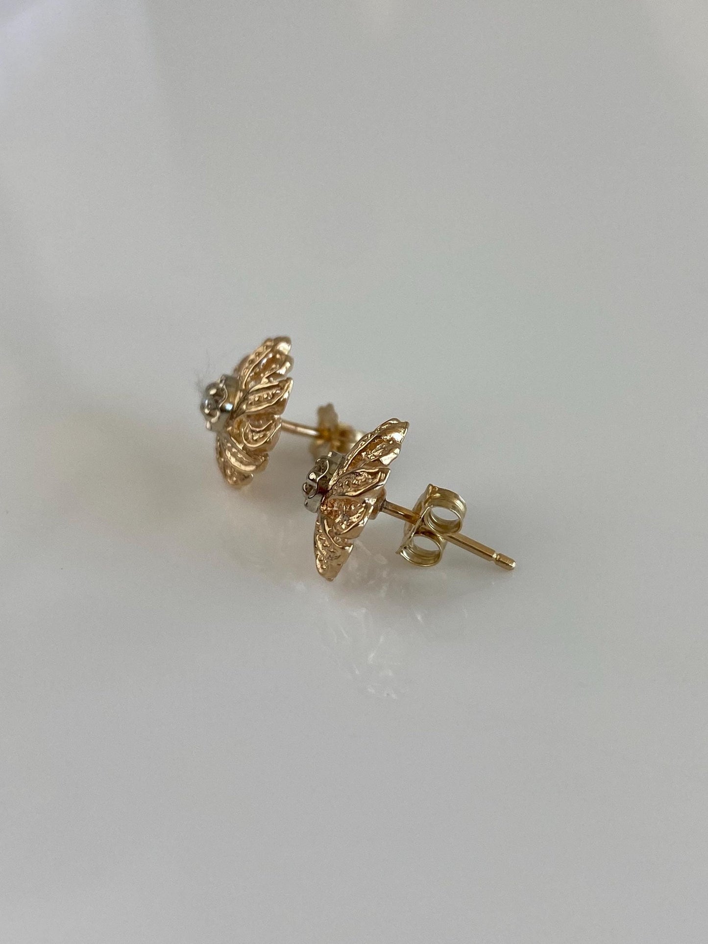 Vintage Solid 14k White & Yellow Gold Clear Sapphire Stud Earrings