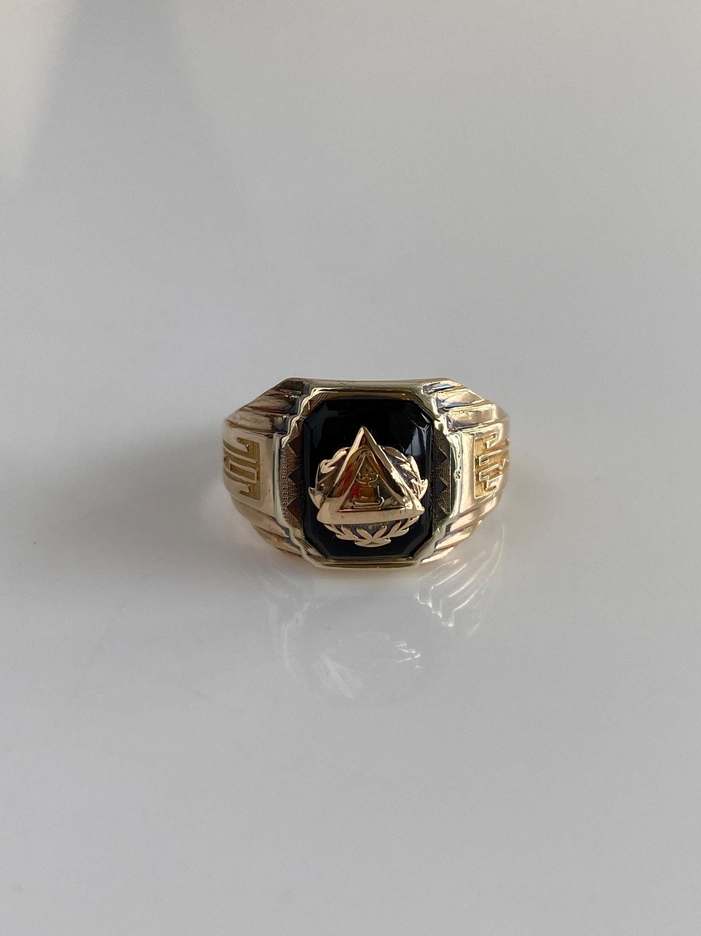 Vintage Solid 10k Rose & White Gold Onyx 1933 Class Ring - Size 6.5