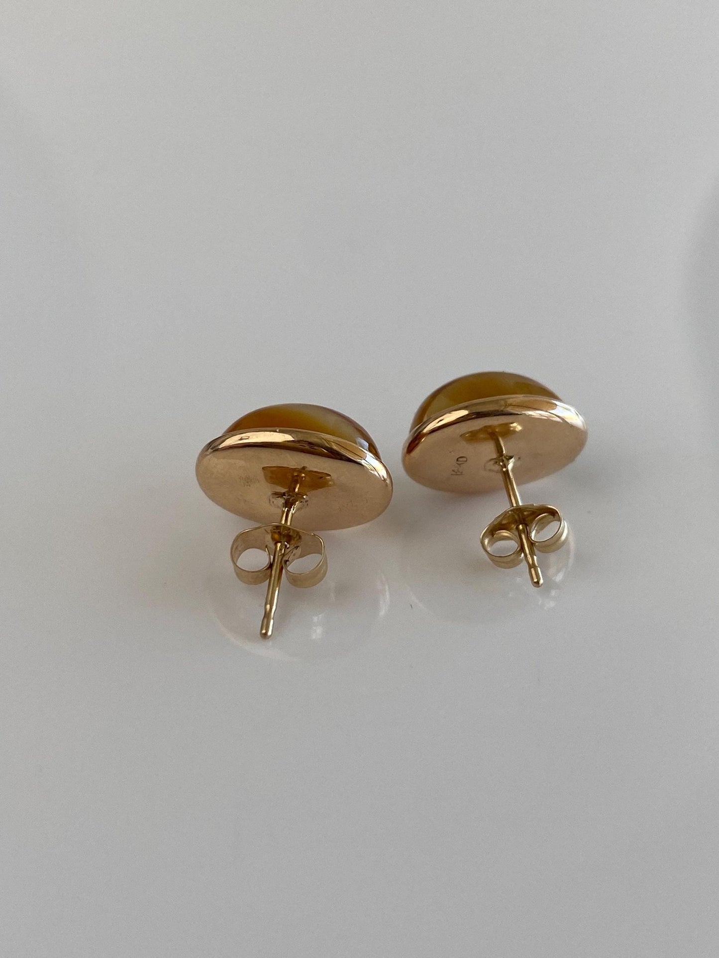Vintage Solid 14k Yellow Gold Citrine Cabochon Stud Earrings