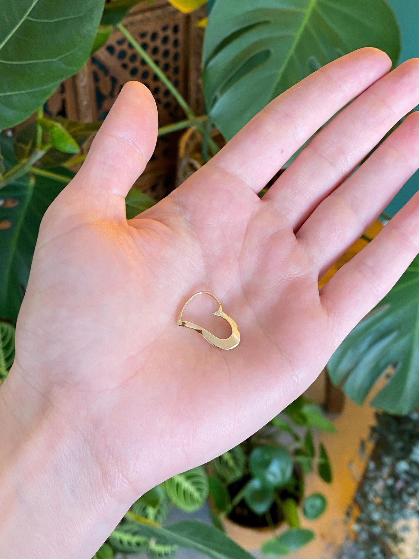 Vintage Solid 14k Yellow Gold Open Heart Charm