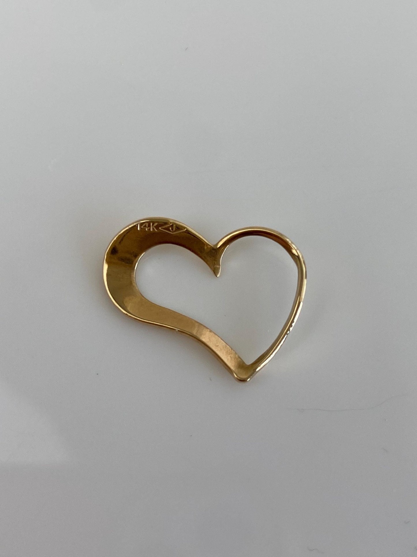 Vintage Solid 14k Yellow Gold Open Heart Charm