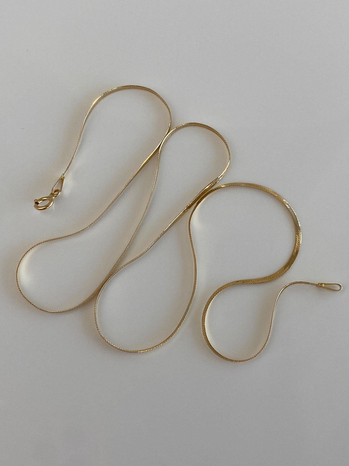 Vintage Solid 14k Yellow Gold Slim Flat Chain Necklace - 18 inches