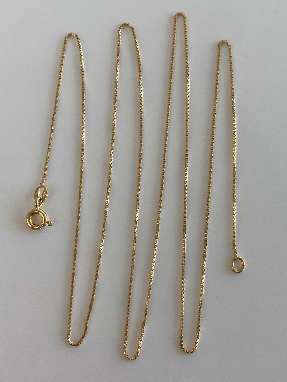 Vintage Solid 18k Yellow Gold Box Chain Necklace - 23.25 inches