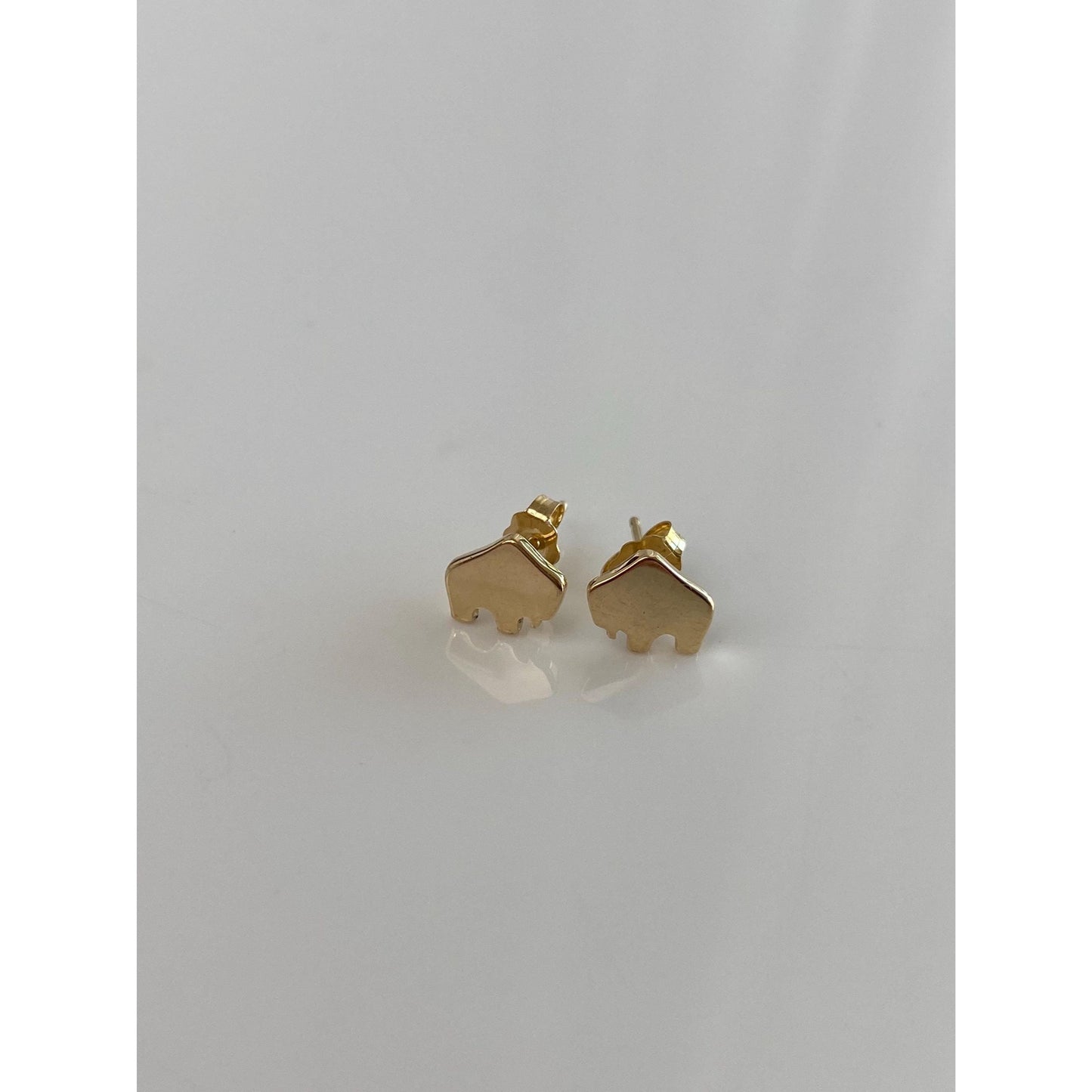 Vintage Solid 14k Yellow Gold Buffalo Stud Earrings