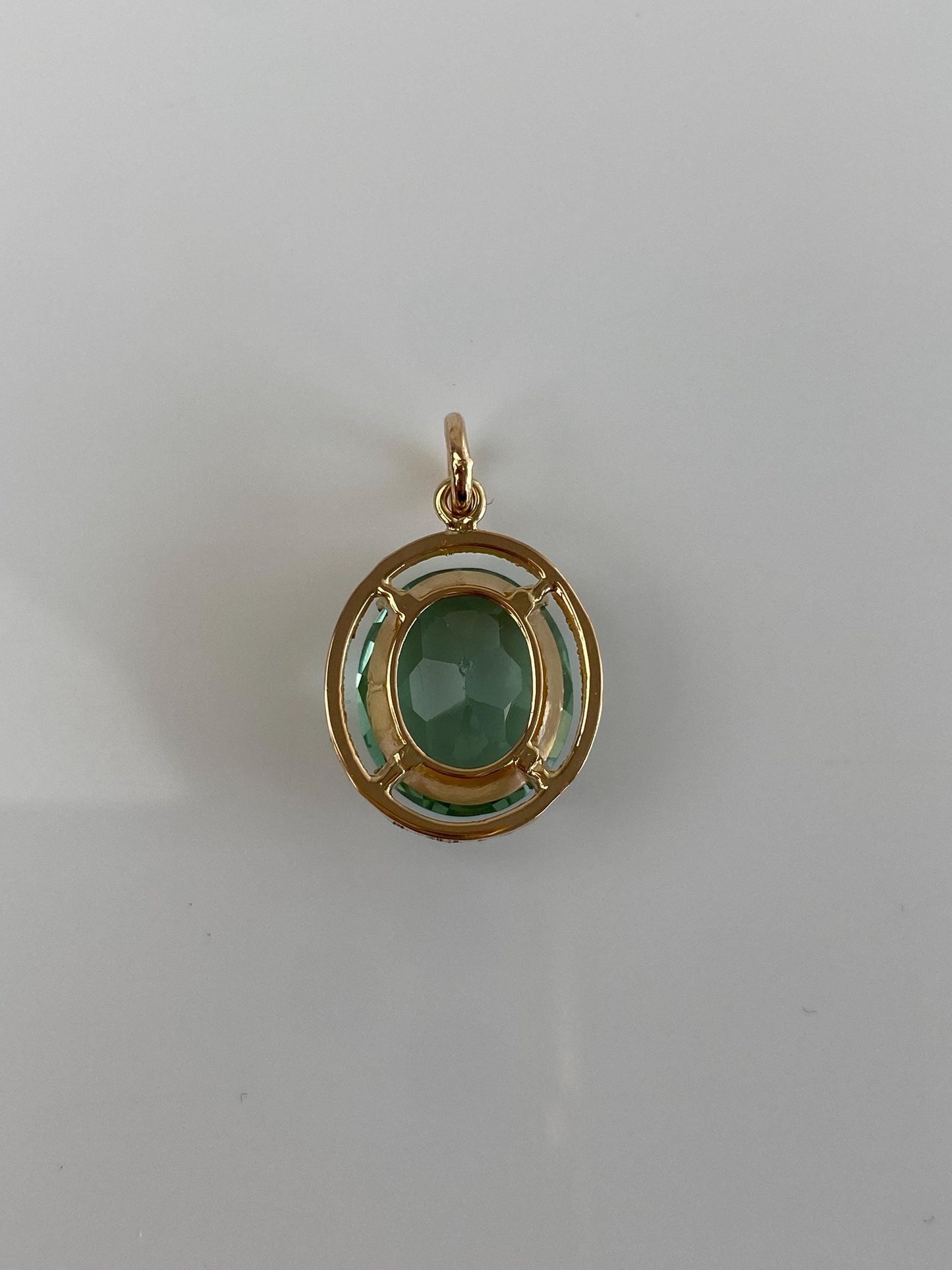 Vintage Solid 14k Yellow Gold Light Green Spinel Charm