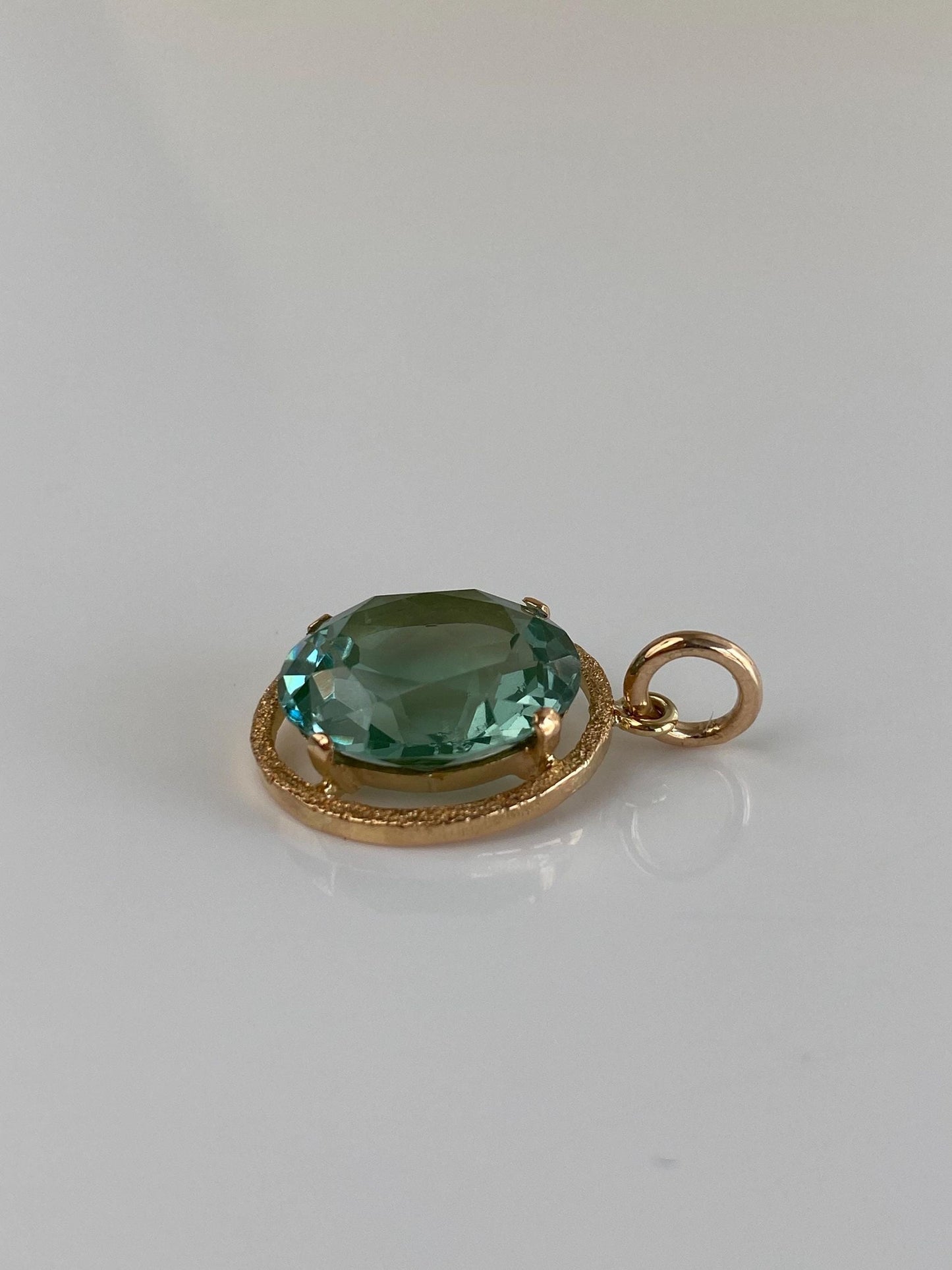 Vintage Solid 14k Yellow Gold Light Green Spinel Charm