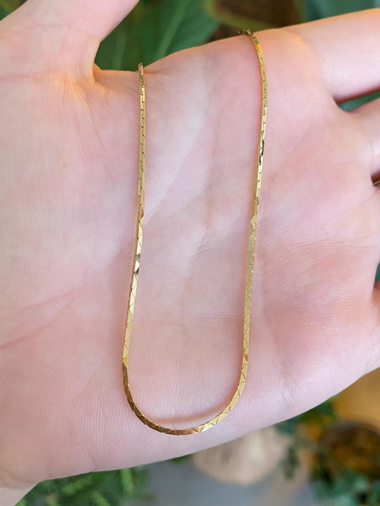 Vintage Solid 18k Yellow Gold Triangle Link Chain Necklace - 16 inches