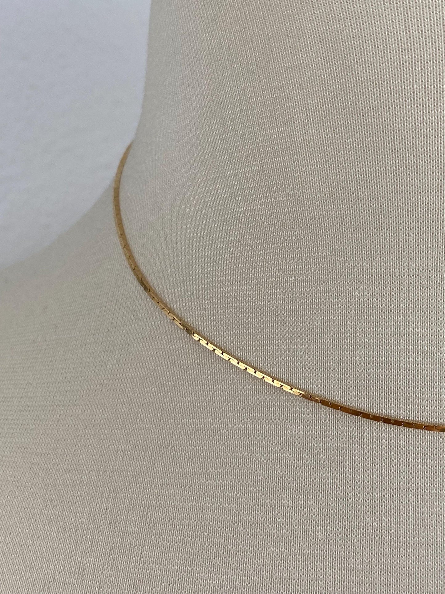 Vintage Solid 18k Yellow Gold Triangle Link Chain Necklace - 16 inches