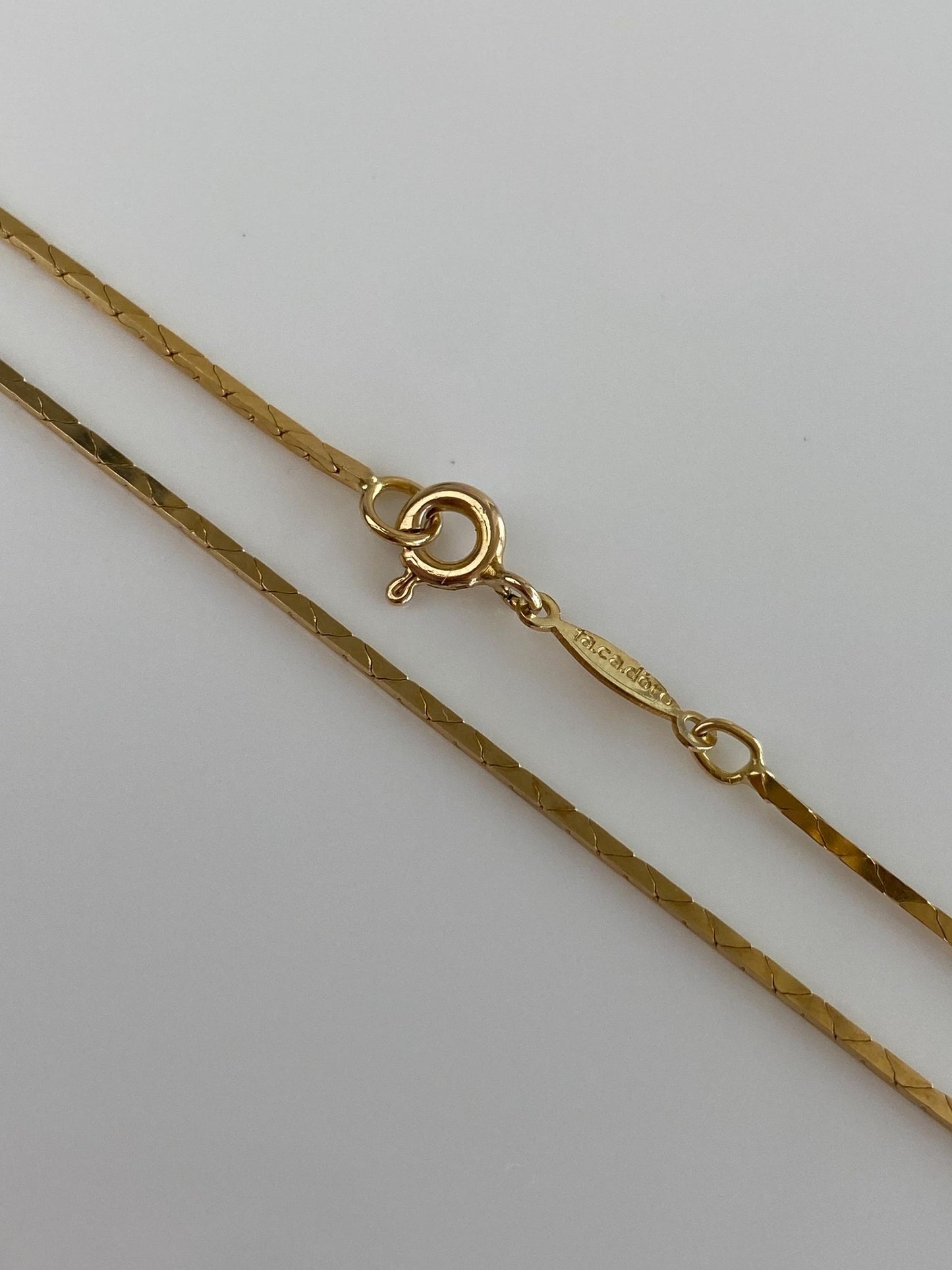 Vintage Solid 18k Yellow Gold Triangle Link Chain Necklace - 16 inches