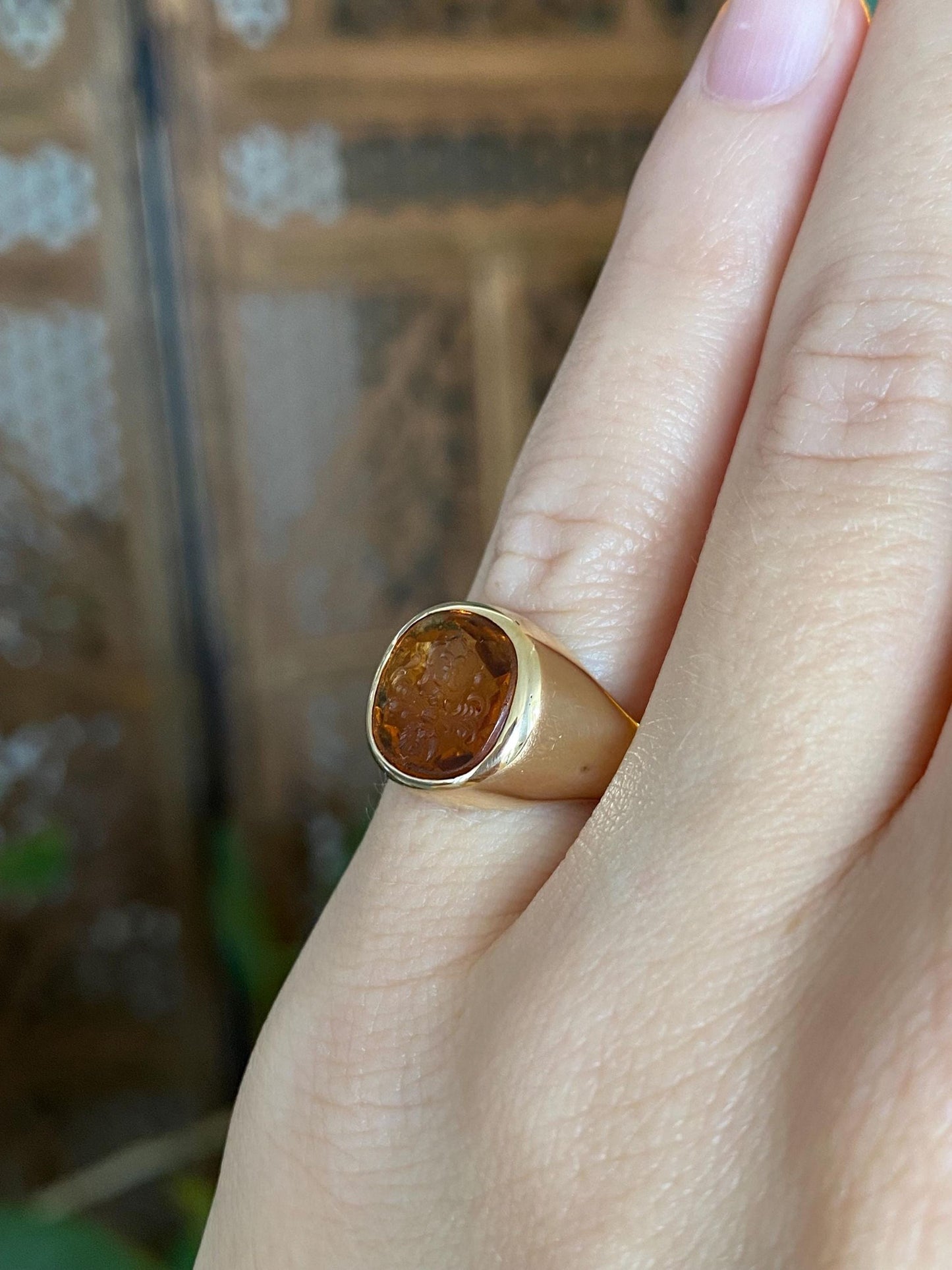 Vintage Solid 14k Yellow Gold Carved Citrine Intaglio Signet Ring - Size 4.5