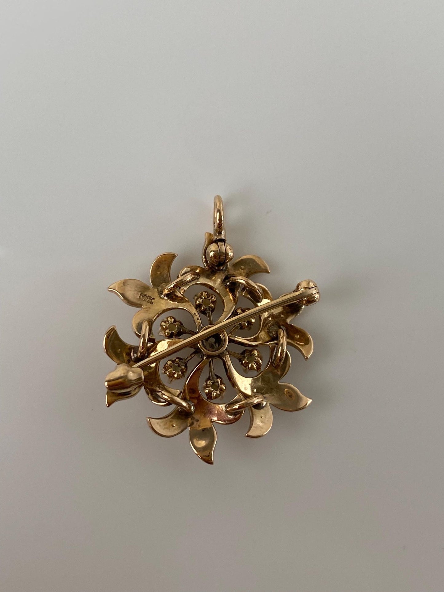 Vintage Solid 14k Yellow Gold Diamond Seed Pearls Brooch Charm