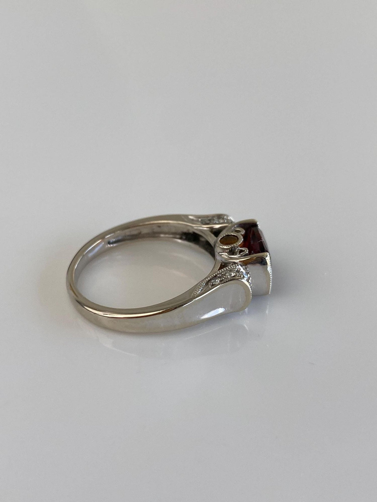 Vintage Solid 14k White Gold Garnet Citrine Diamonds Ring - Size 6.25