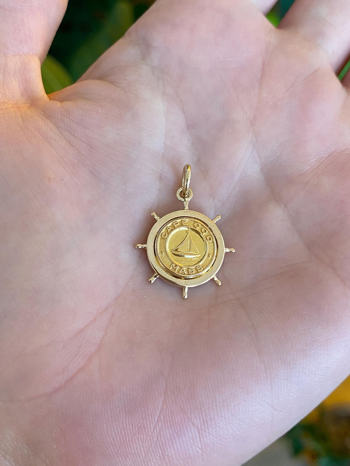 Vintage Solid 14k Yellow Gold Cape Cod, Mass. Helm Charm