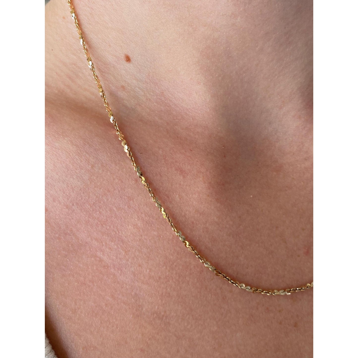 Vintage Solid 10k Yellow Gold Twist Chain Necklace - 18 inches