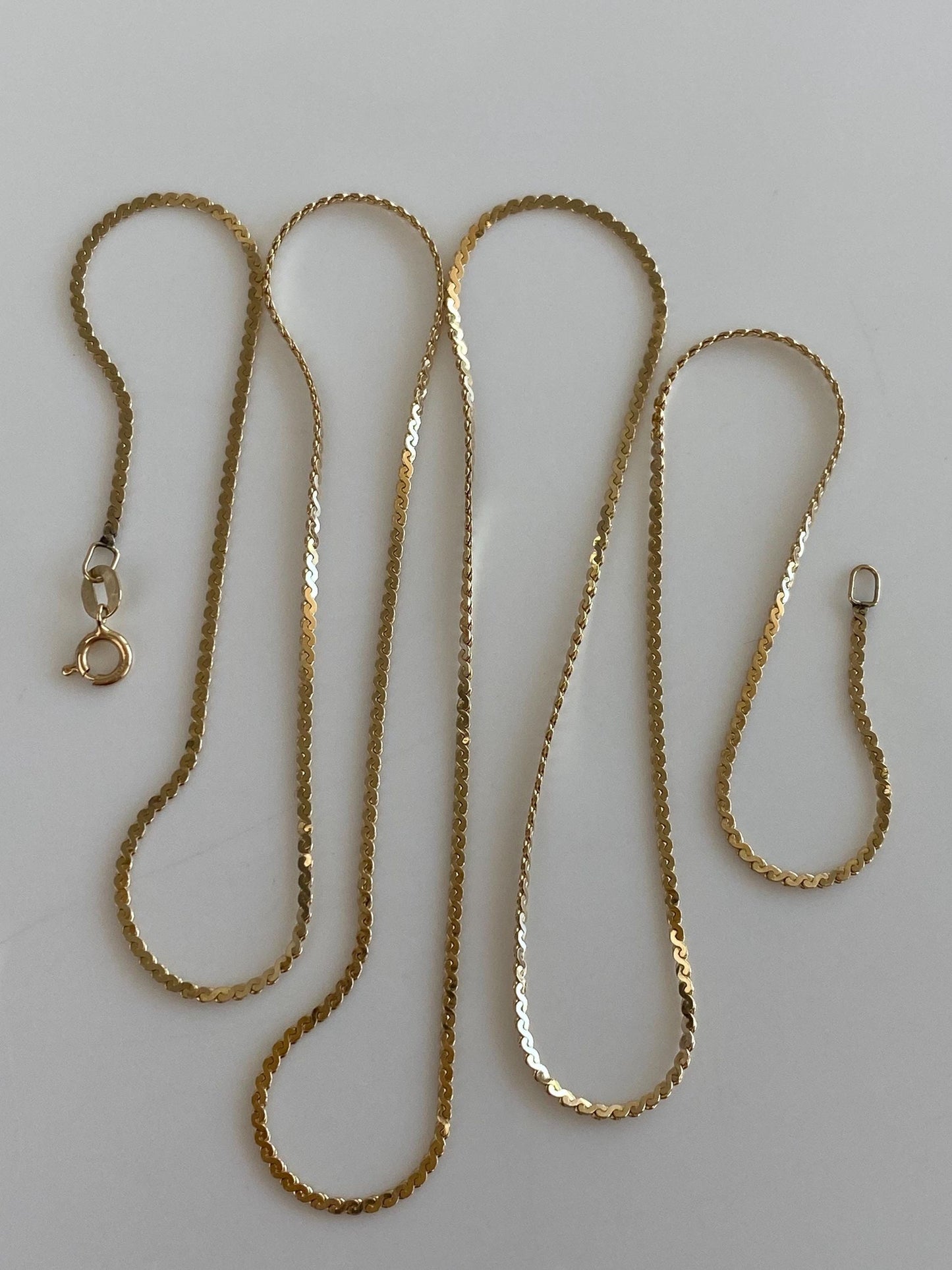 Vintage Solid 14k Yellow Gold Serpentine Chain Necklace - 24 inches