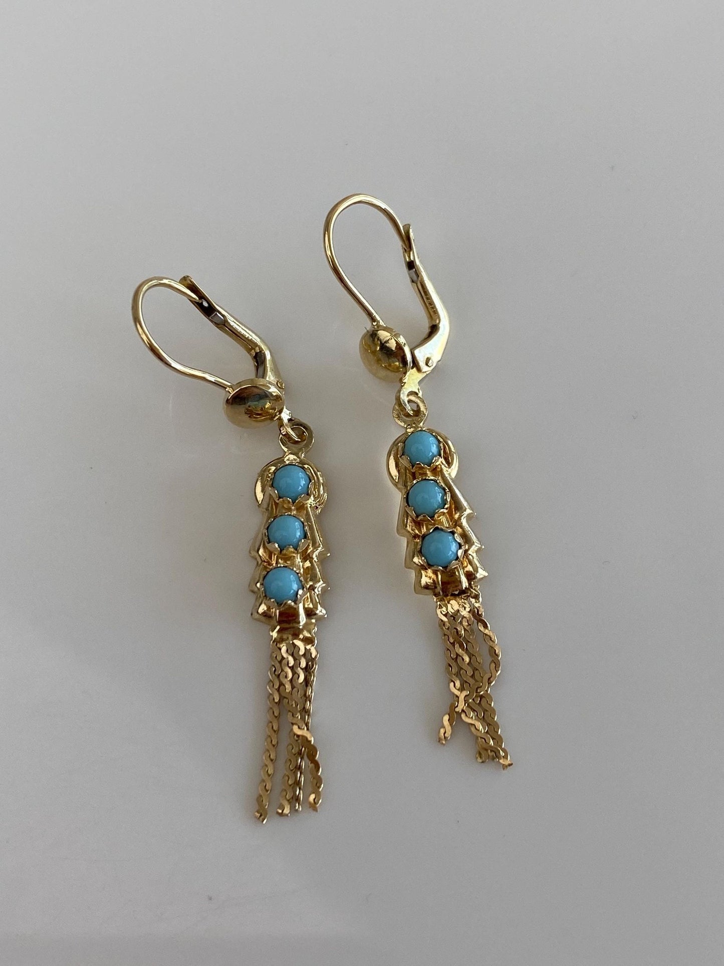 Vintage Solid 14k Yellow Gold Turquoise Row Serpentine Chain Fringe Dangle Earrings