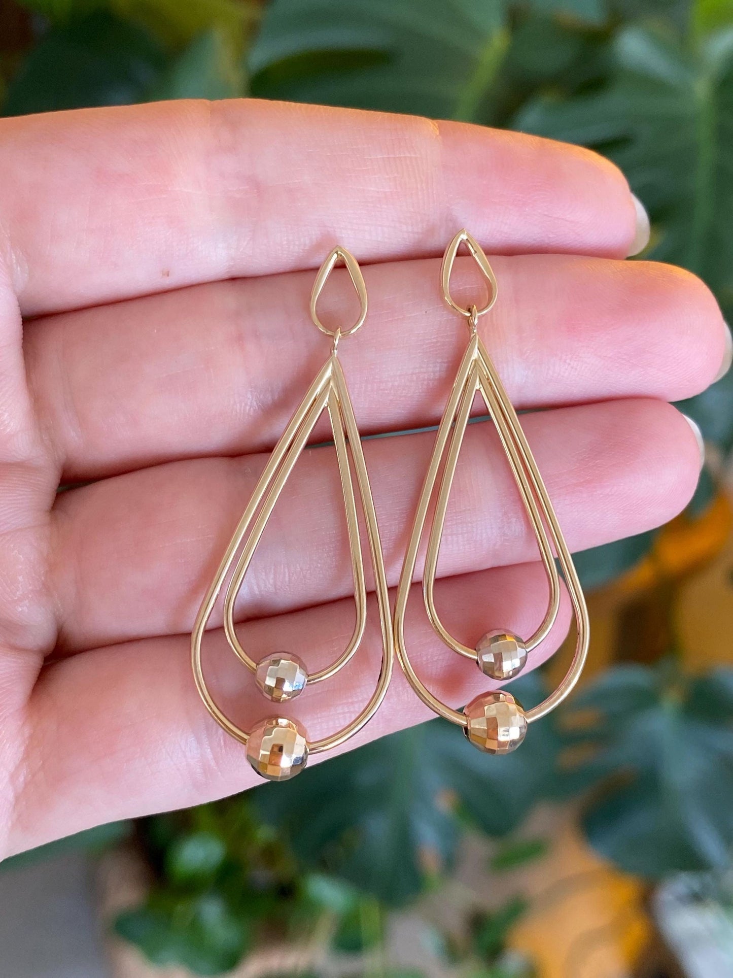 Vintage 14k Yellow Gold Faceted Balls Teardrop Dangle Stud Earrings