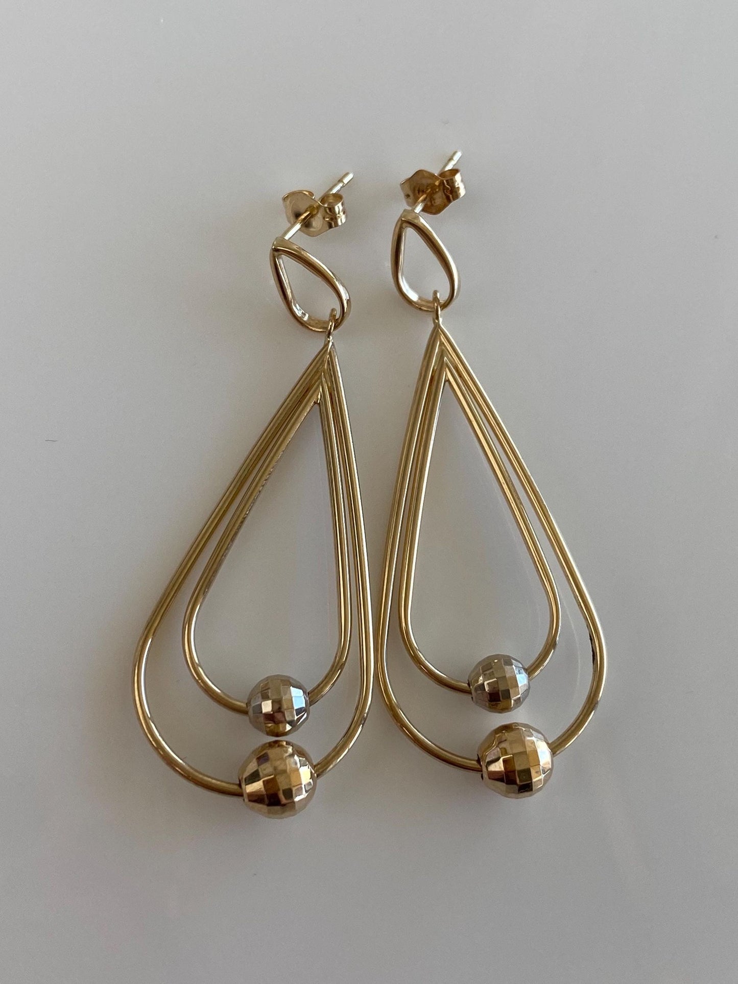 Vintage 14k Yellow Gold Faceted Balls Teardrop Dangle Stud Earrings