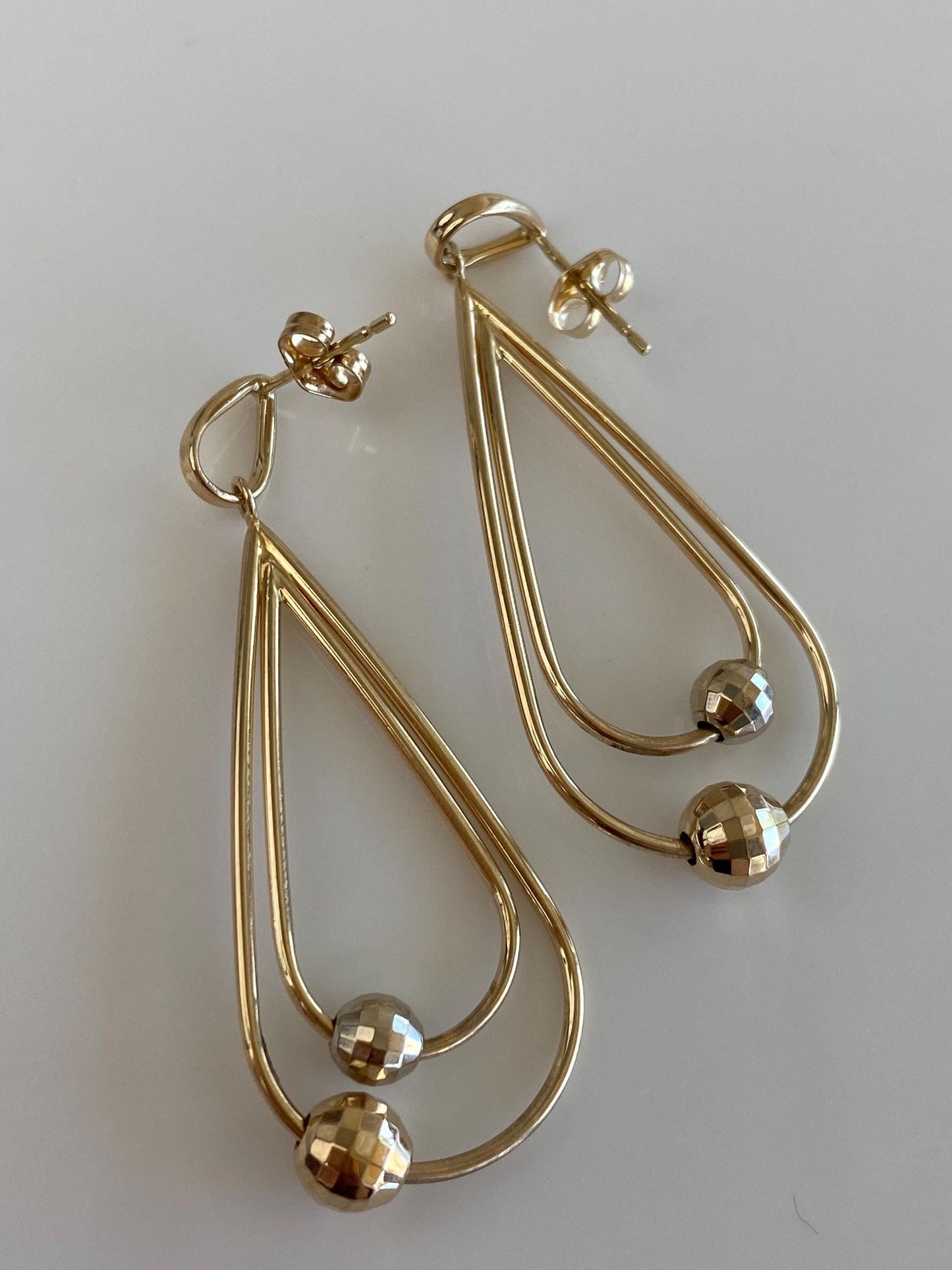 Vintage 14k Yellow Gold Faceted Balls Teardrop Dangle Stud Earrings