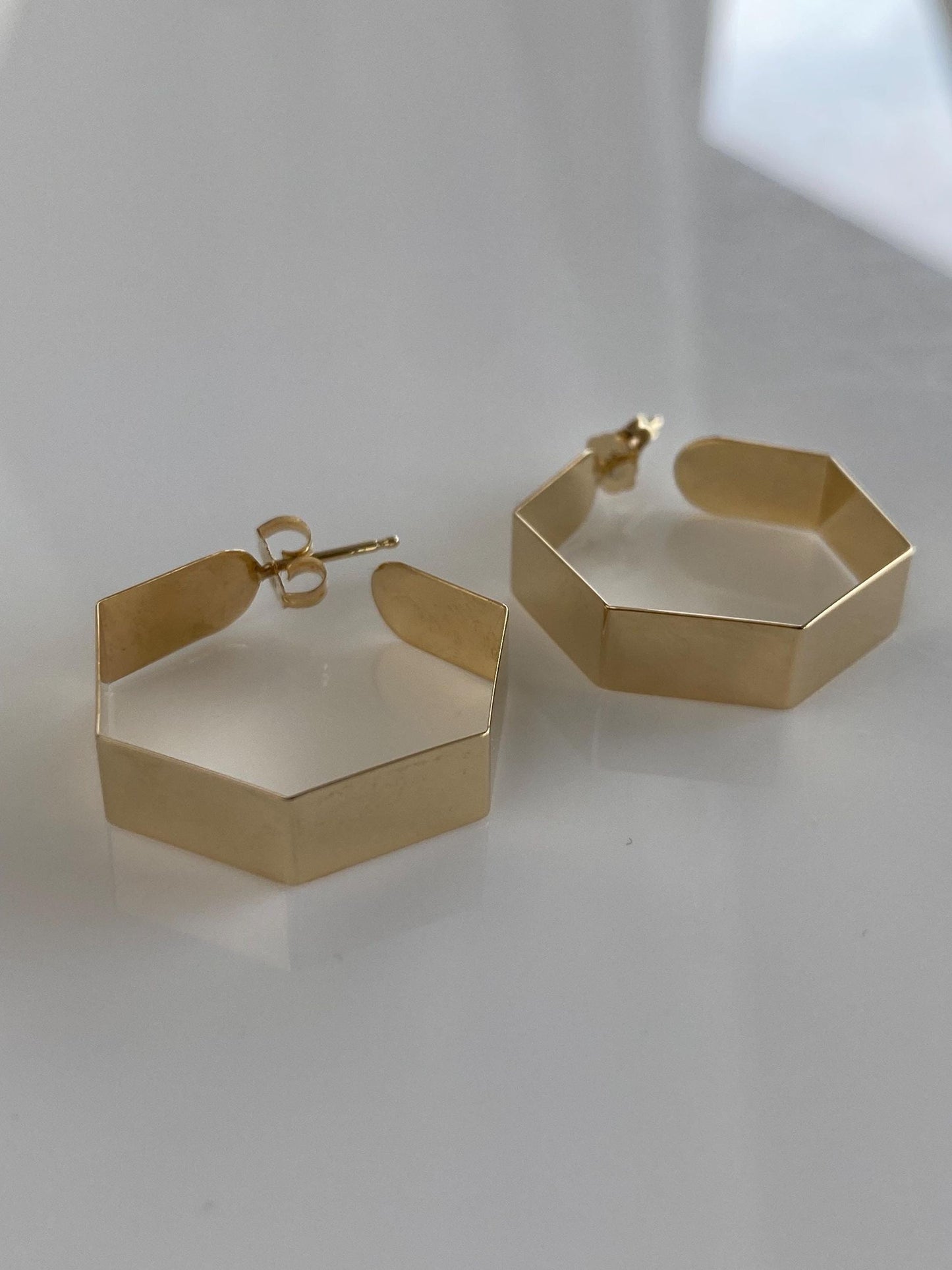 Vintage Solid 14k Yellow Gold Octagonal Hoop Earrings